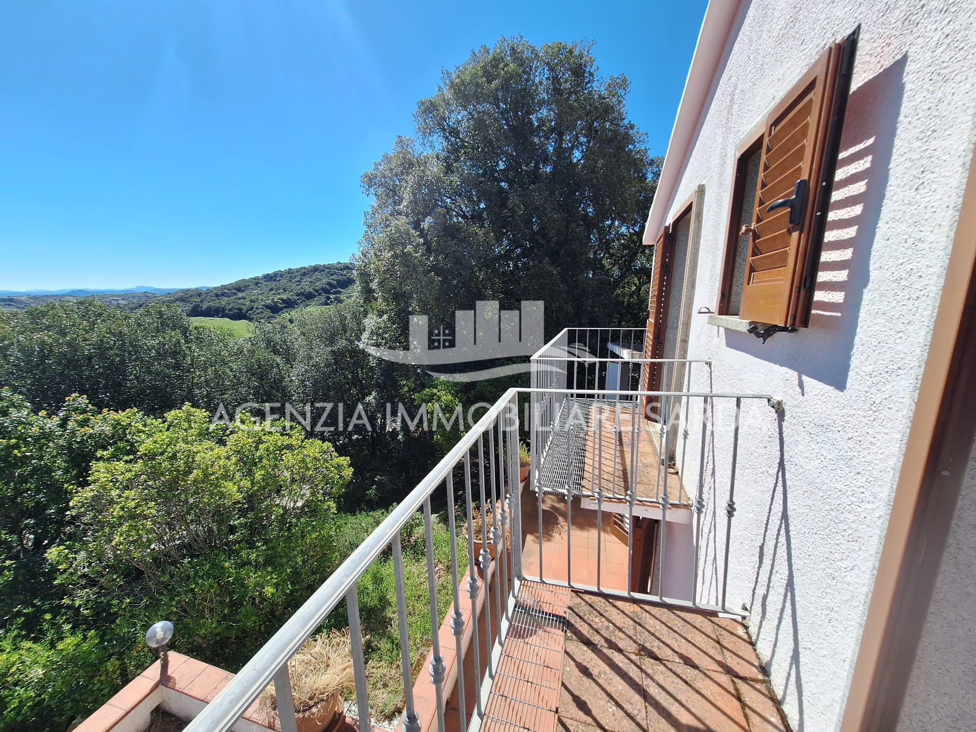Villa con giardino a Aglientu