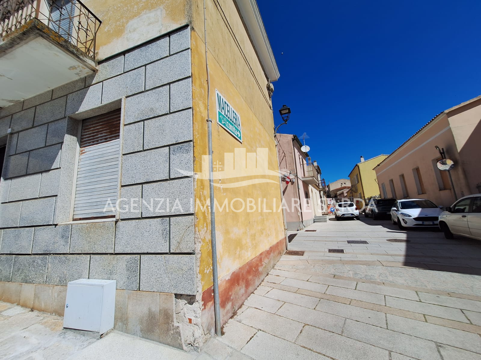 Ufficio da ristrutturare a Aglientu