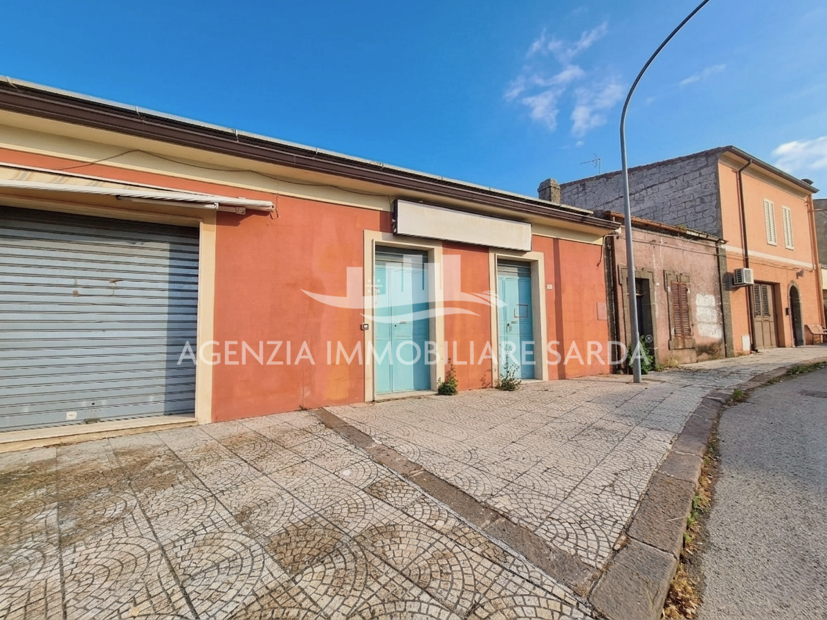 Locale commerciale in vendita a Ittiri