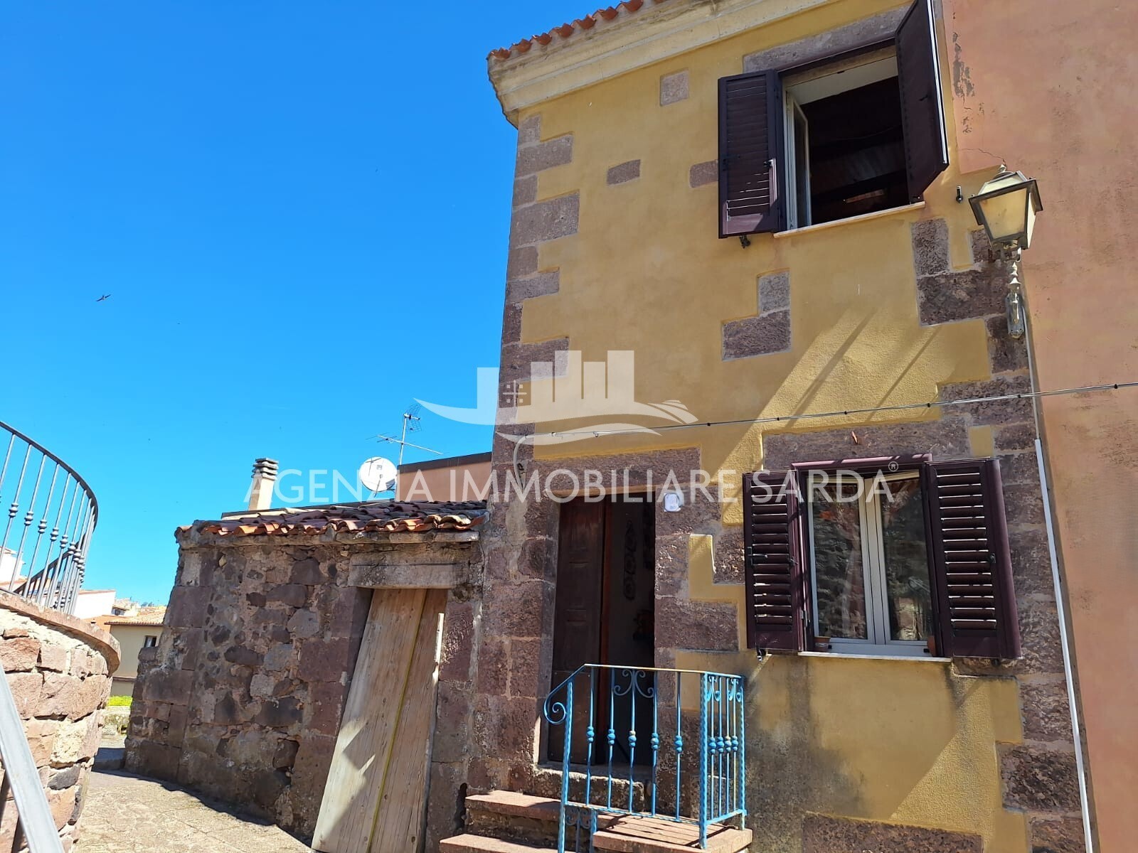 Rustico in vendita a Villanova Monteleone