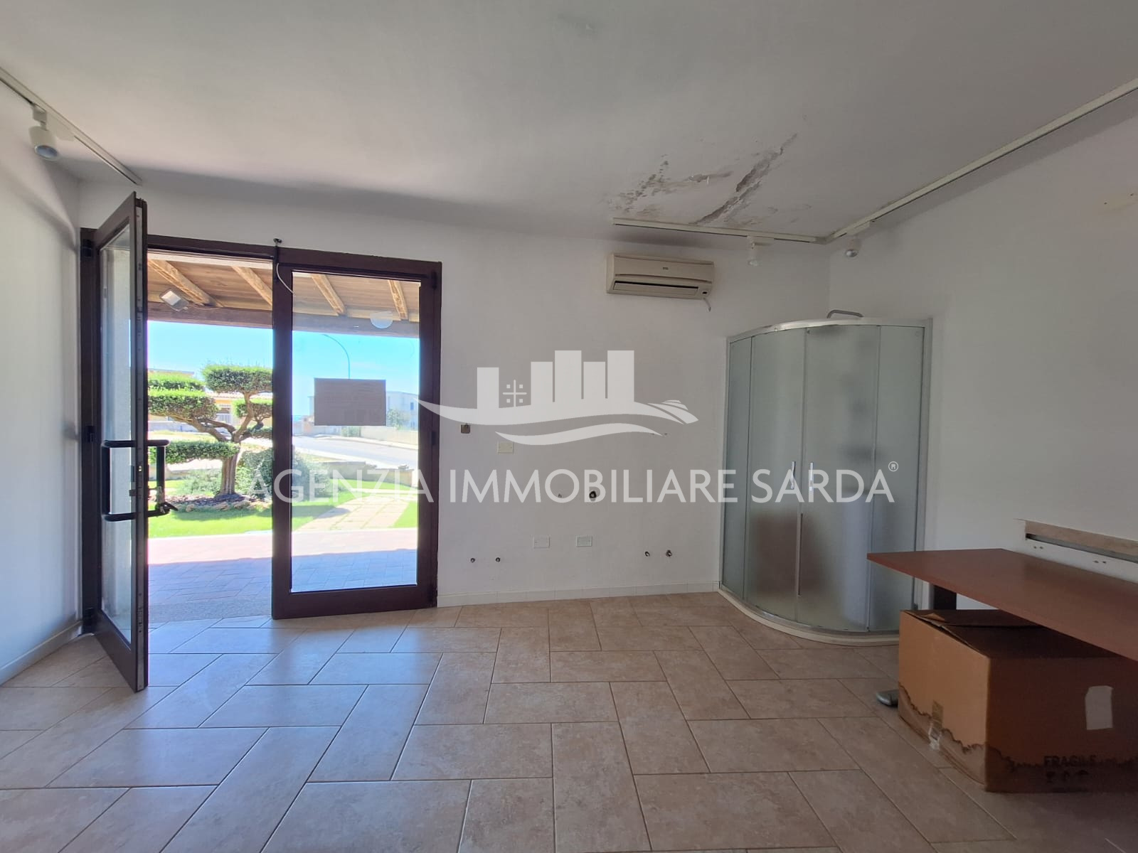 Ufficio con terrazzo, Sassari palmadula