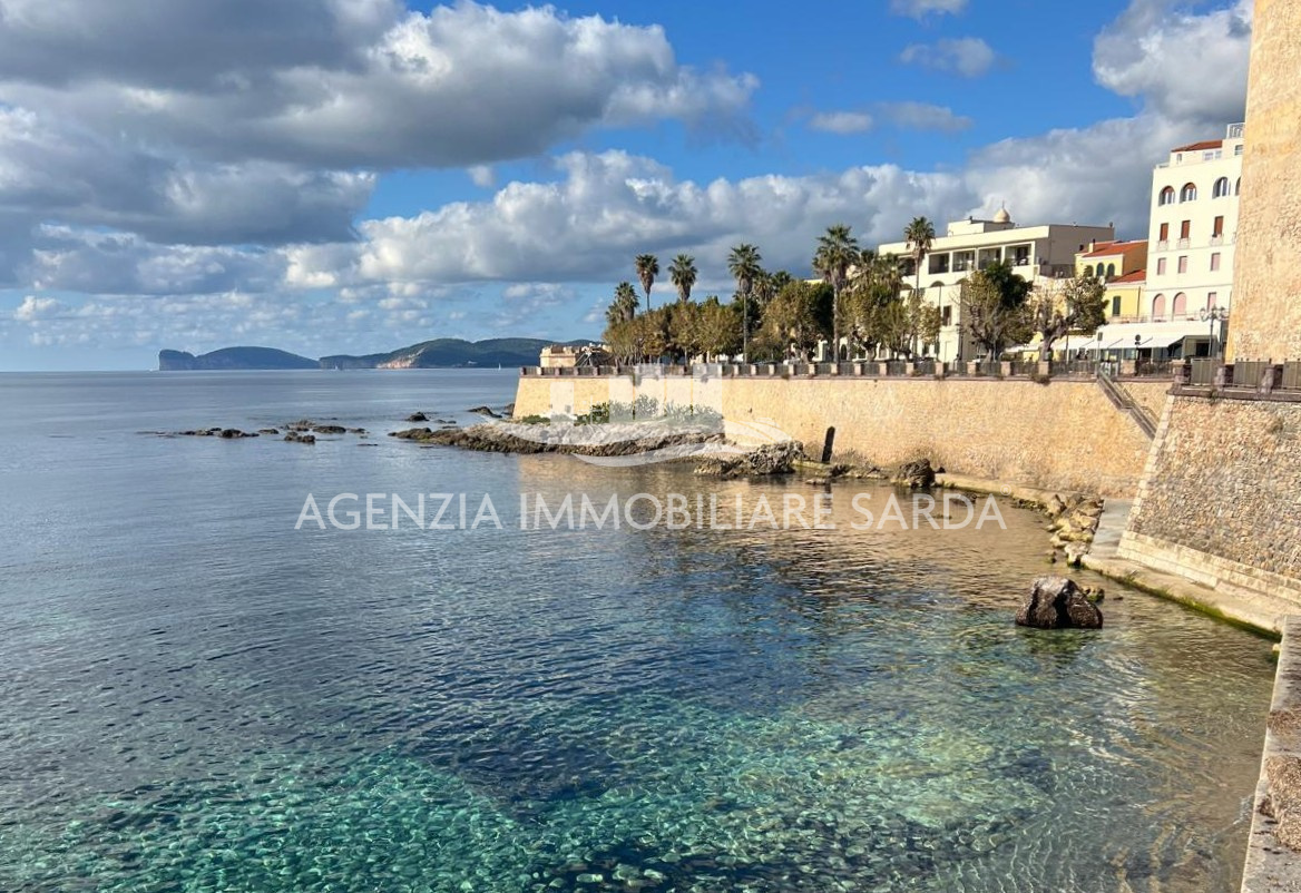 Trilocale con terrazzo a Alghero