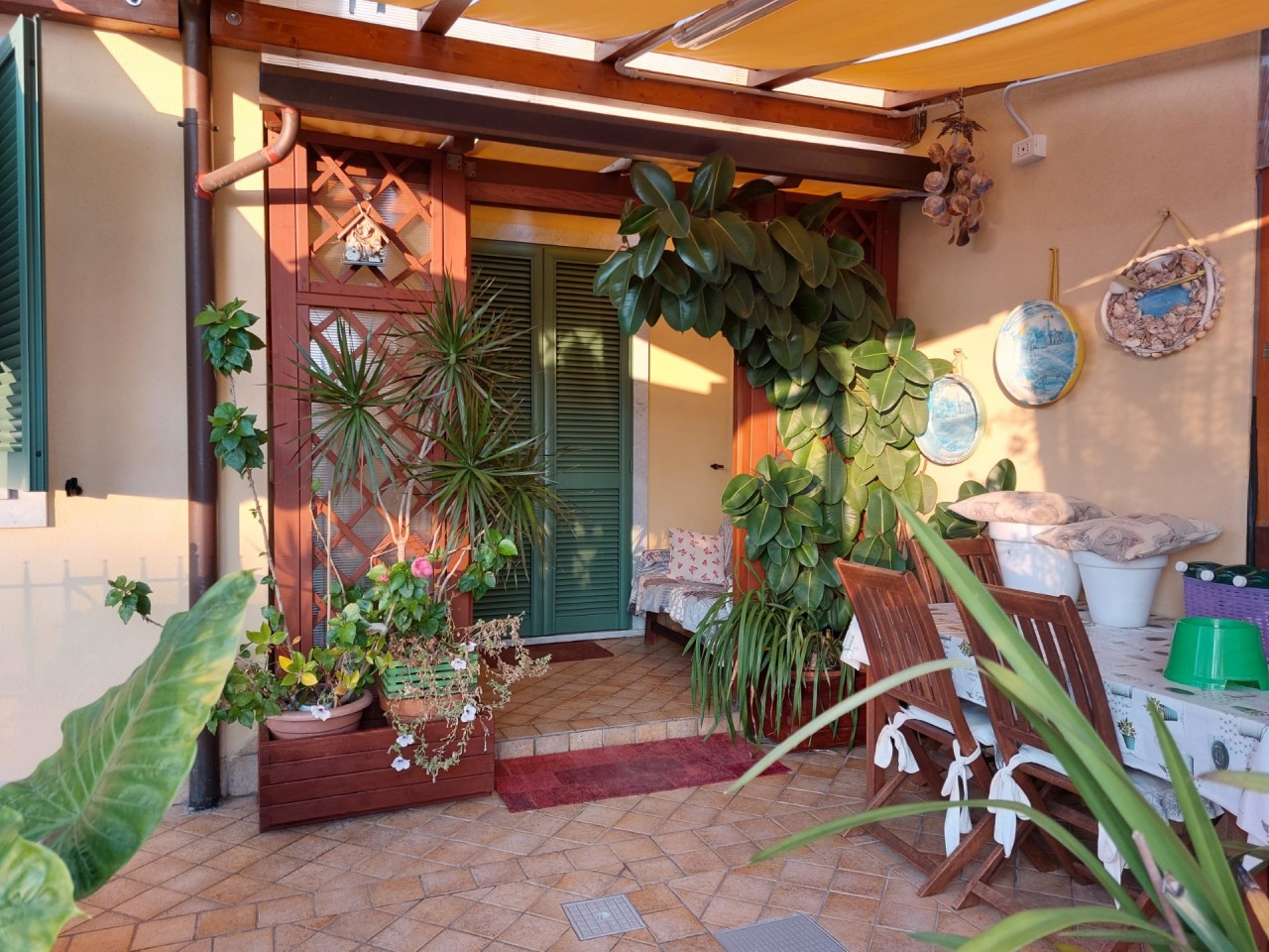 Casa indipendente con giardino a Castelnuovo Magra