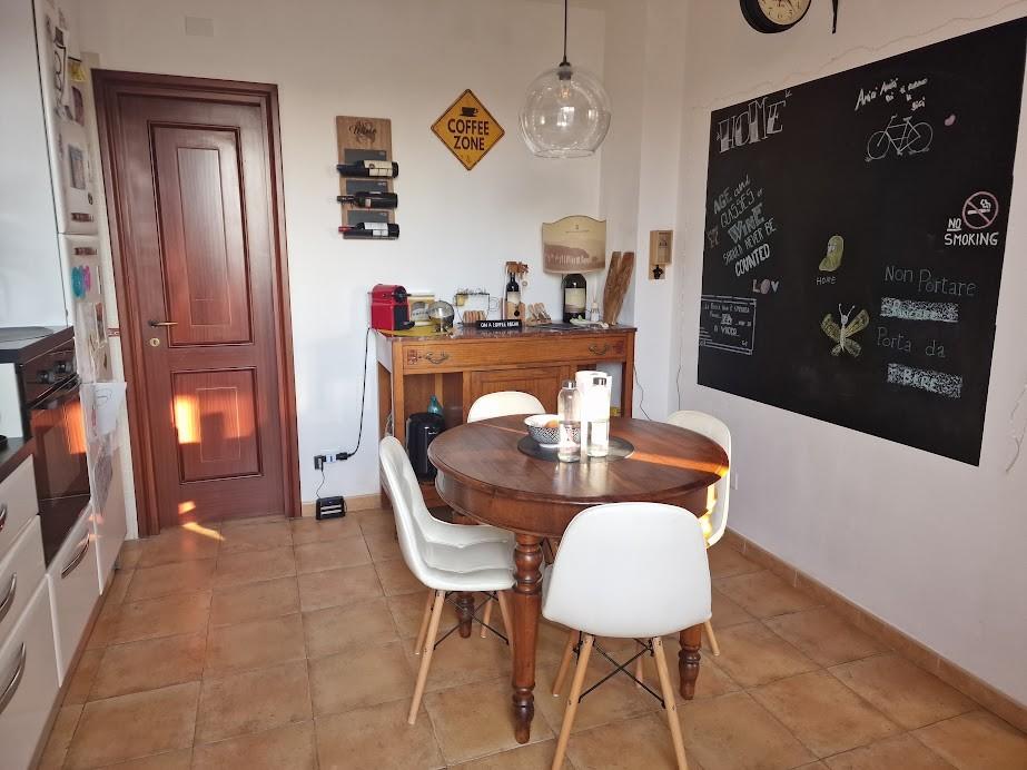 Appartamento con terrazzo, Carrara marina di