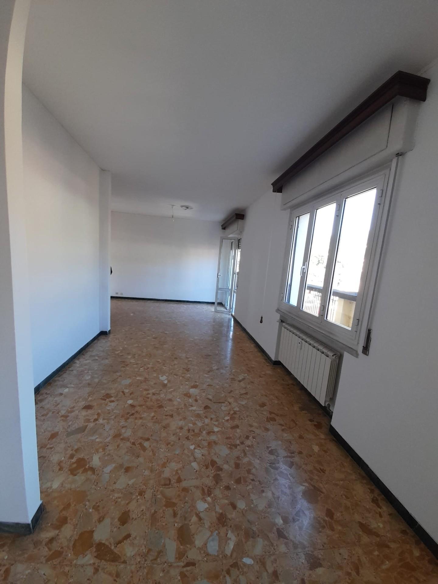 Appartamento vista mare a Carrara