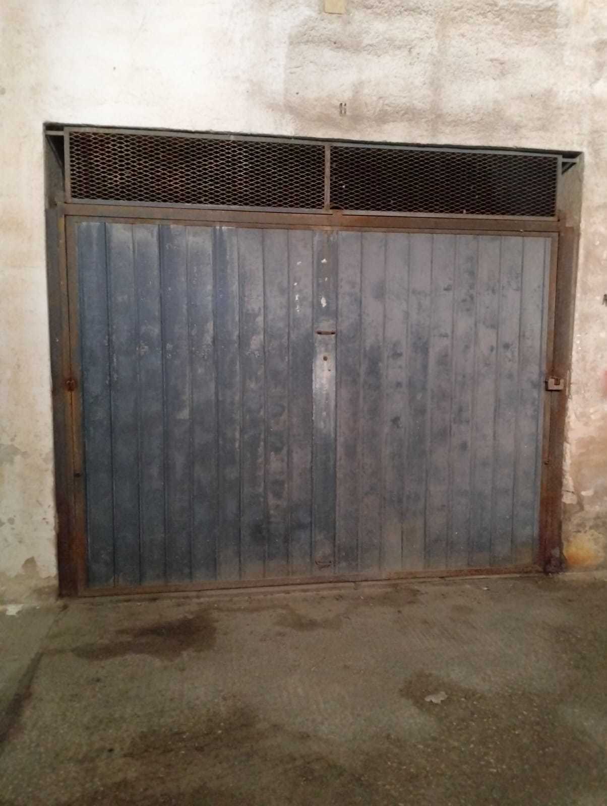 Box/Garage 26mq da ristrutturare, Siracusa teocrito san giovanni