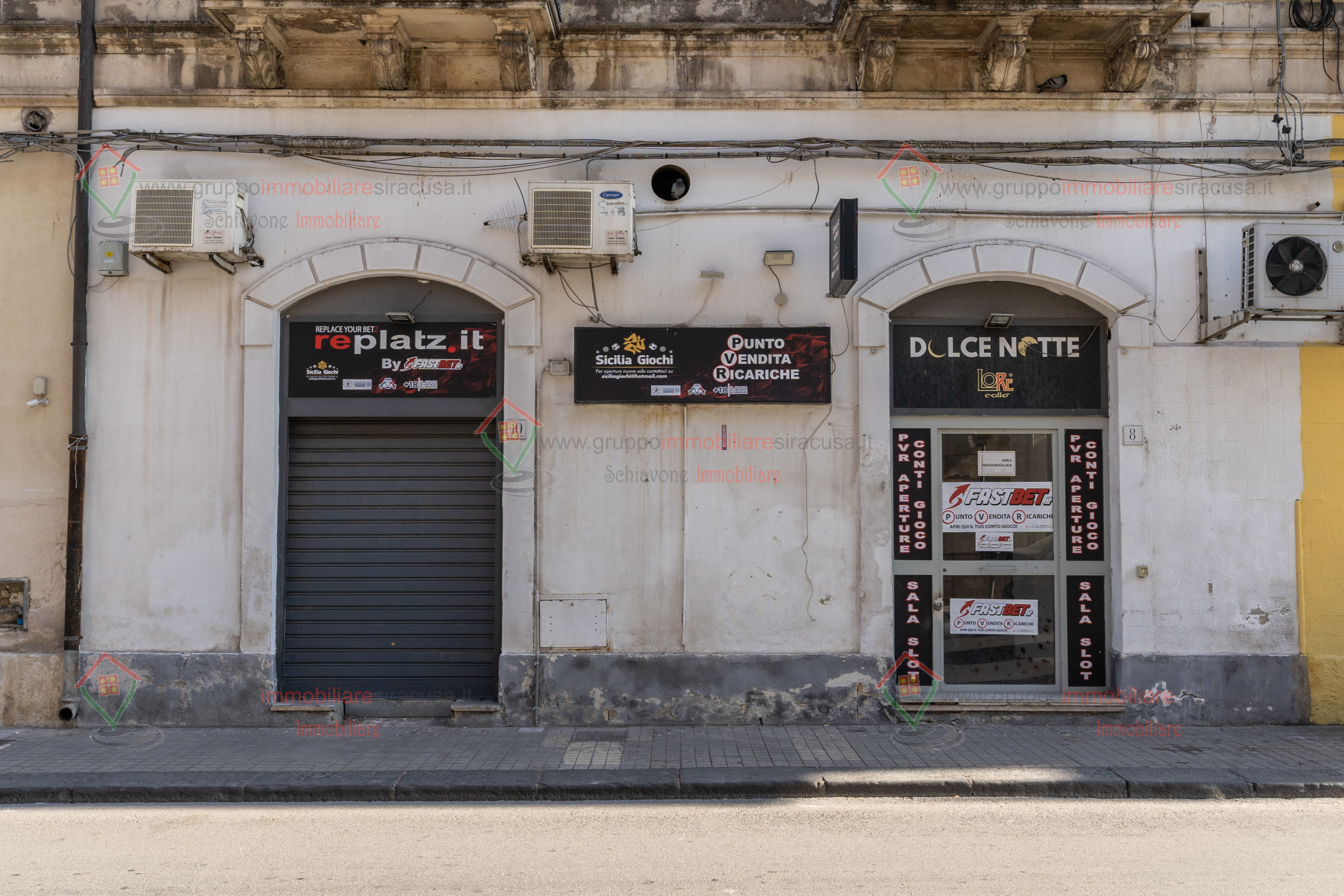 Locale commerciale in affitto, Siracusa ortigia - umberto