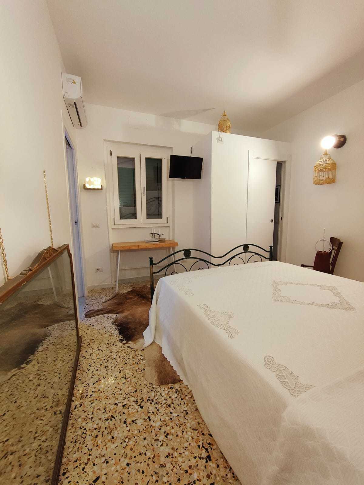 Monolocale con terrazzo, Siracusa adda gelone timoleonte
