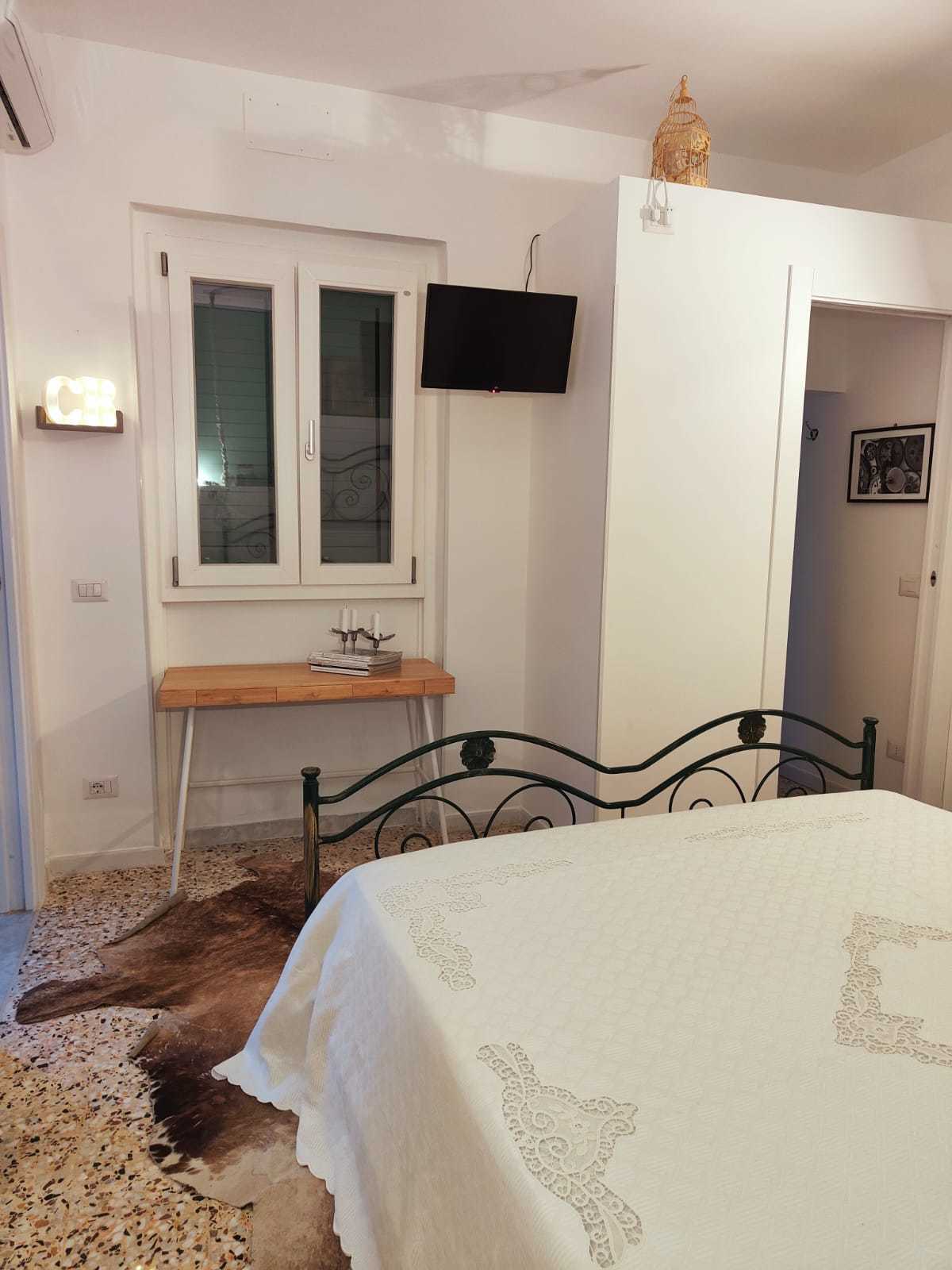 Monolocale con terrazzo, Siracusa adda gelone timoleonte