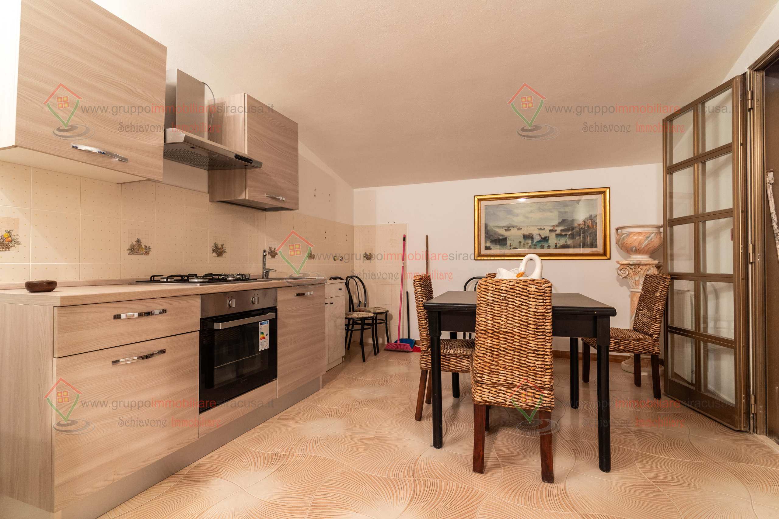 Bilocale con giardino, Siracusa arenella-plemmirio