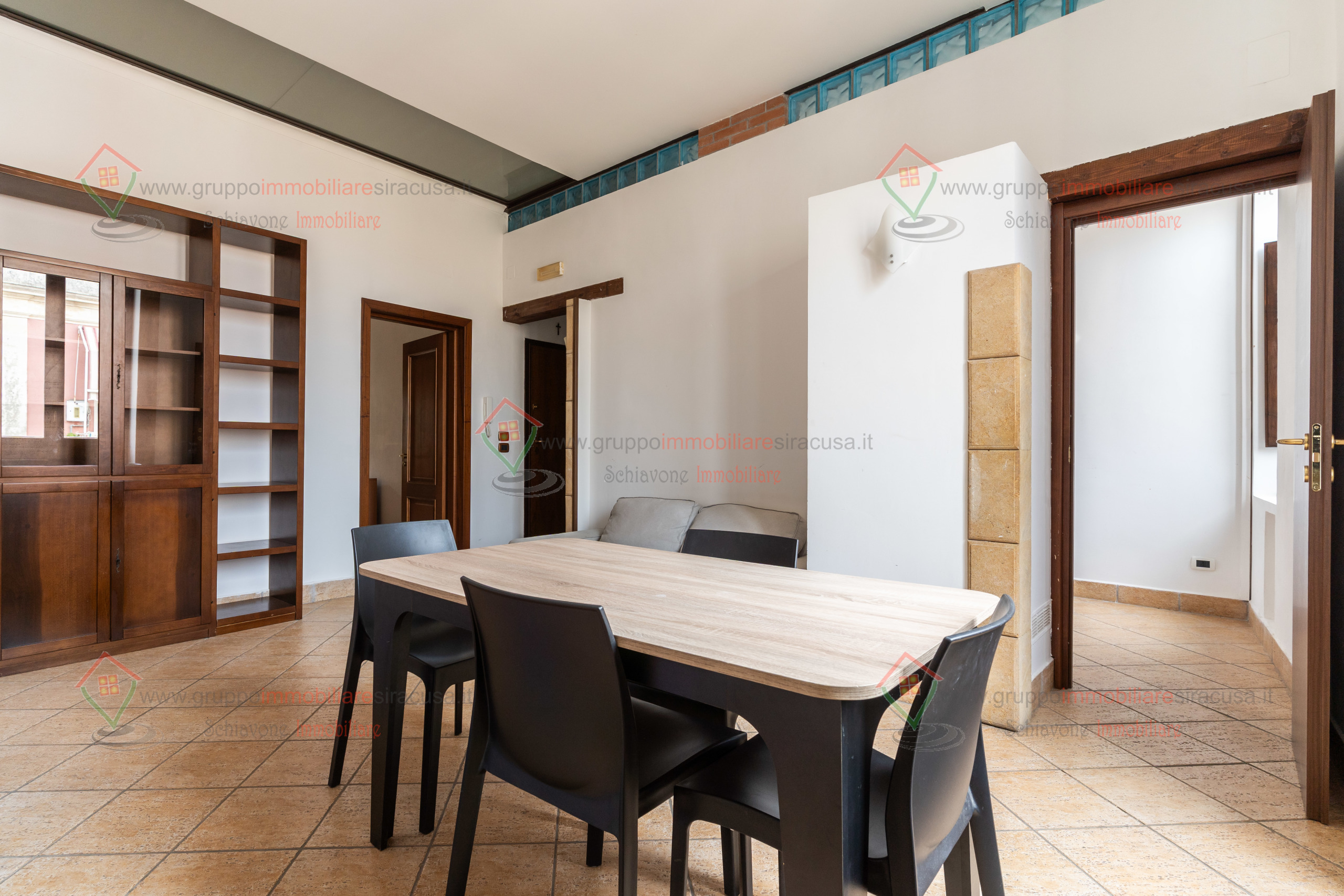 Casa indipendente con terrazzo, Siracusa adda gelone timoleonte
