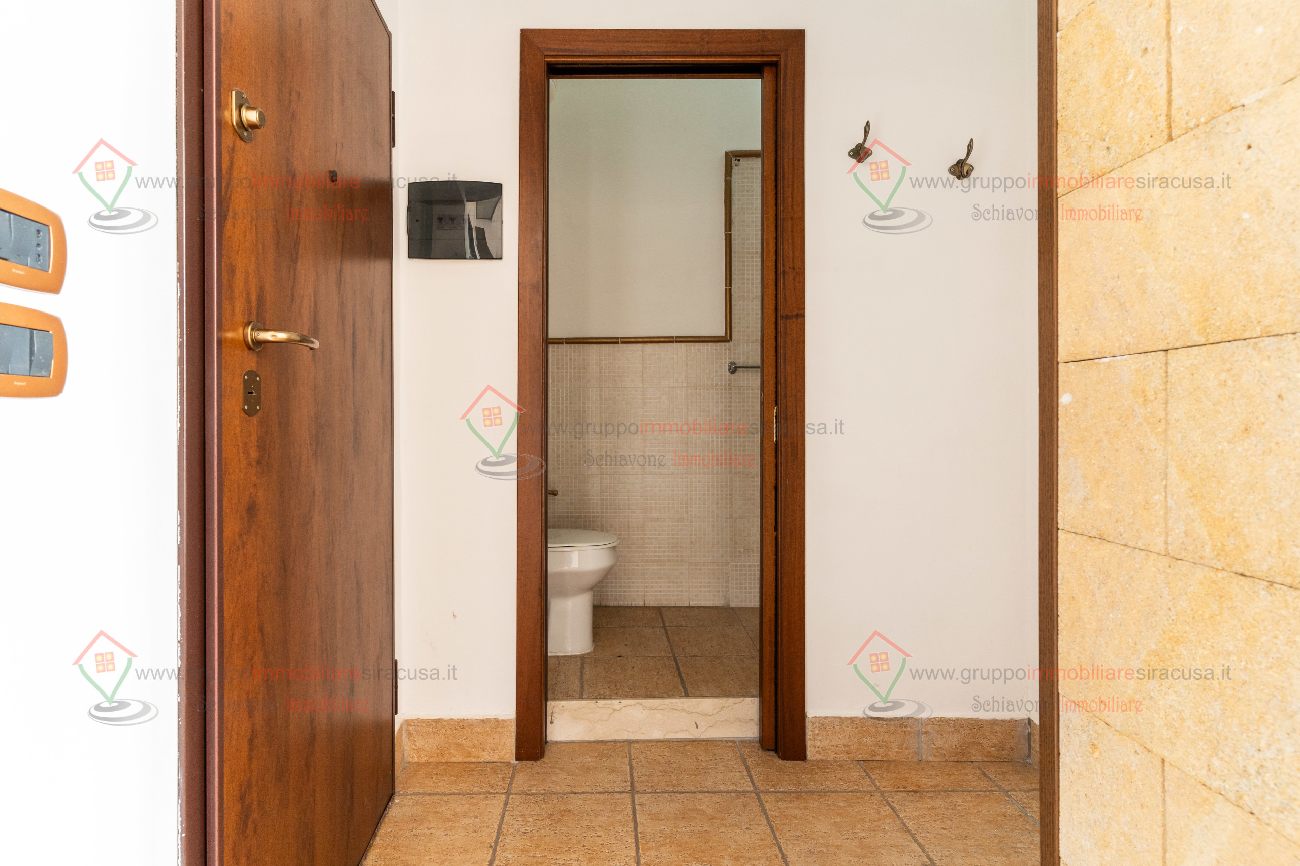 Casa indipendente con terrazzo, Siracusa adda gelone timoleonte