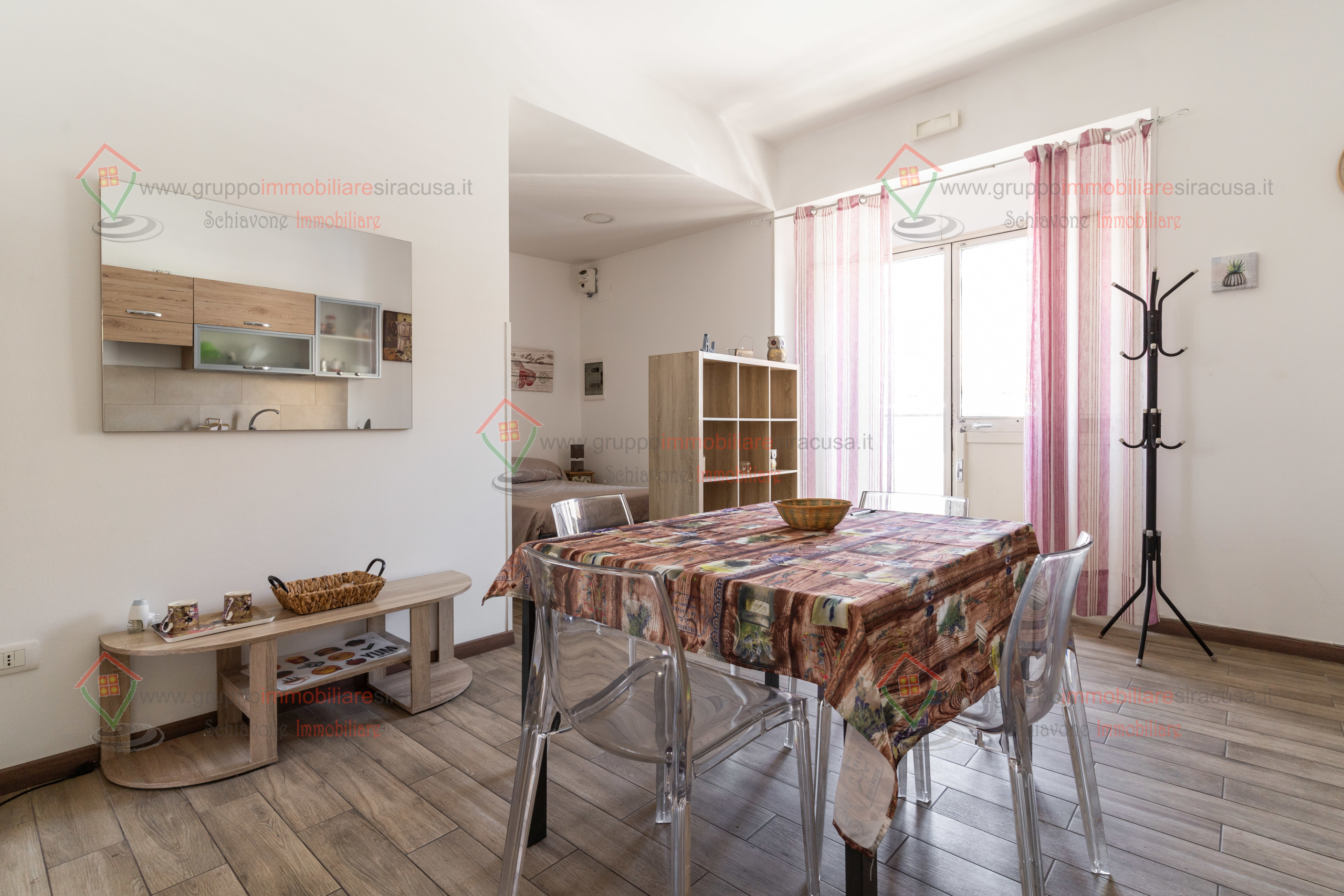 Bilocale ristrutturato, Siracusa ortigia - umberto