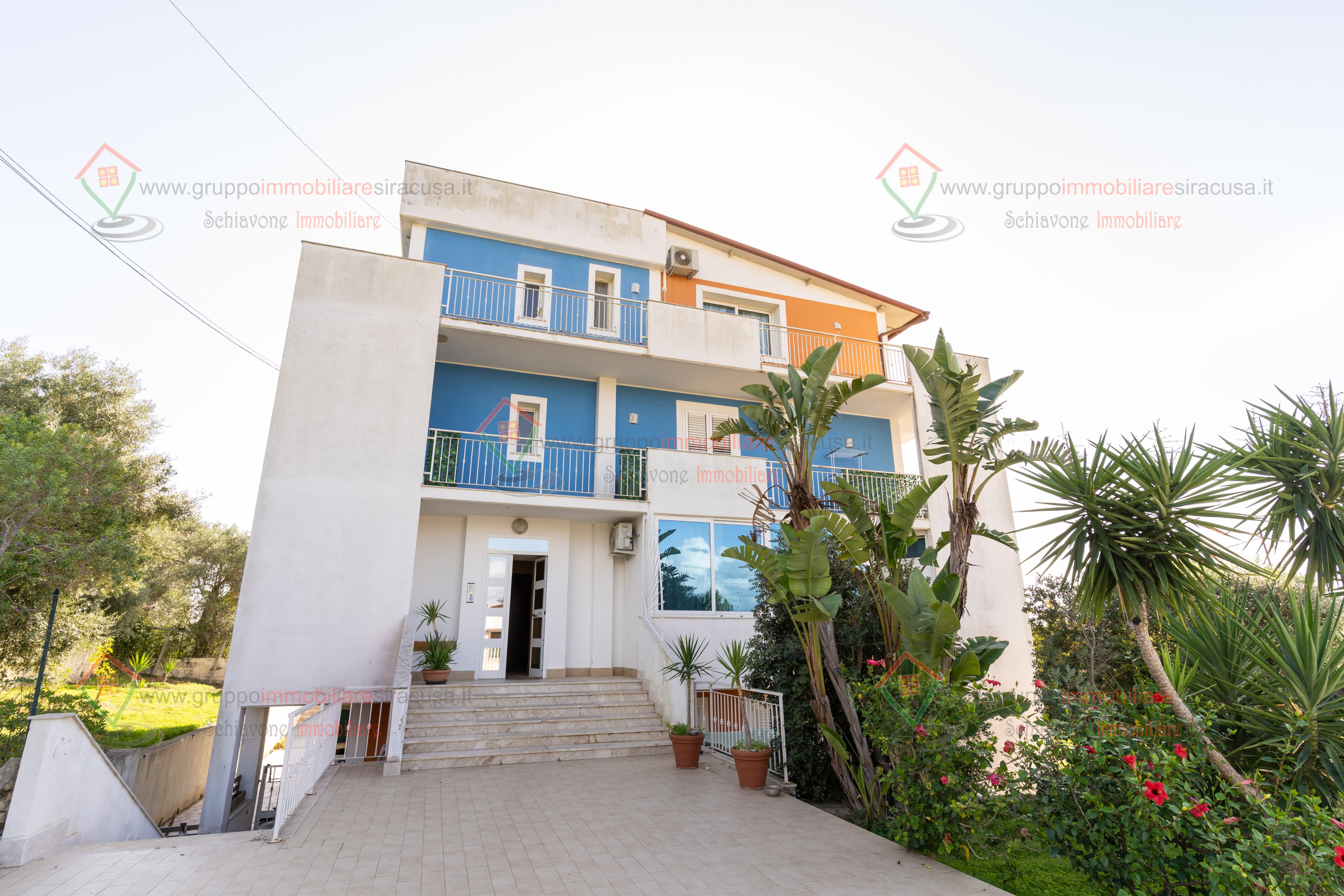 Bilocale nuovo, Siracusa strada per floridia tremilia