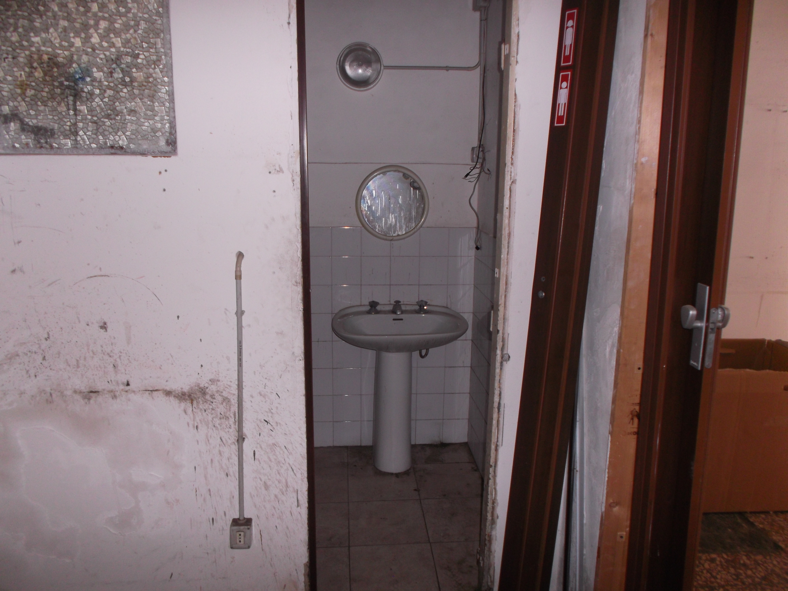 Laboratorio da ristrutturare, Siracusa tisia tica zecchino