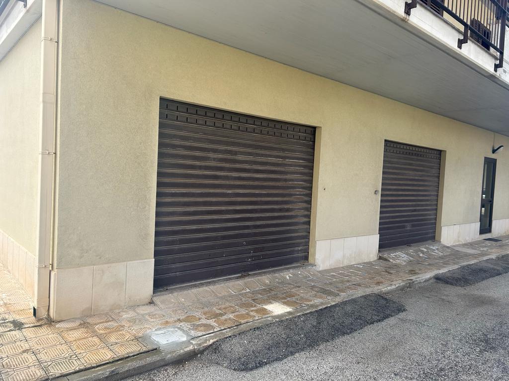 Posto auto coperto in affitto, Siracusa pizzuta scala greca