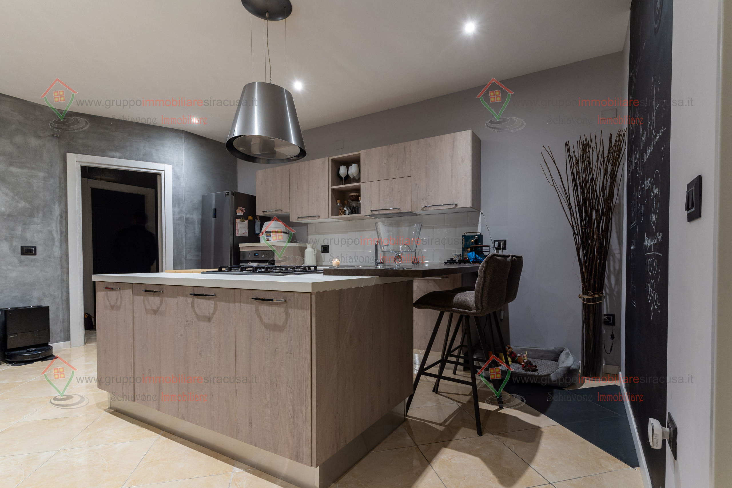 Trilocale in vendita, Siracusa adda gelone timoleonte