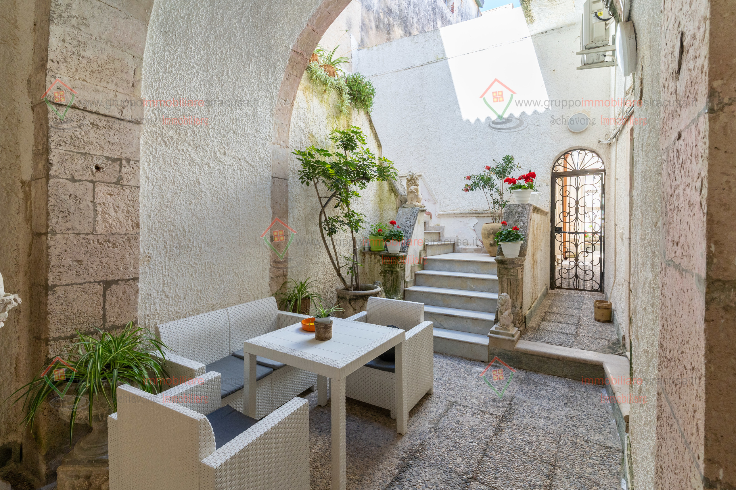 Casa indipendente con giardino, Siracusa ortigia - umberto