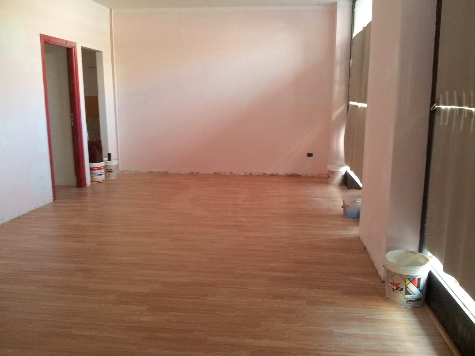 Locale commerciale ristrutturata, Siracusa tisia tica zecchino