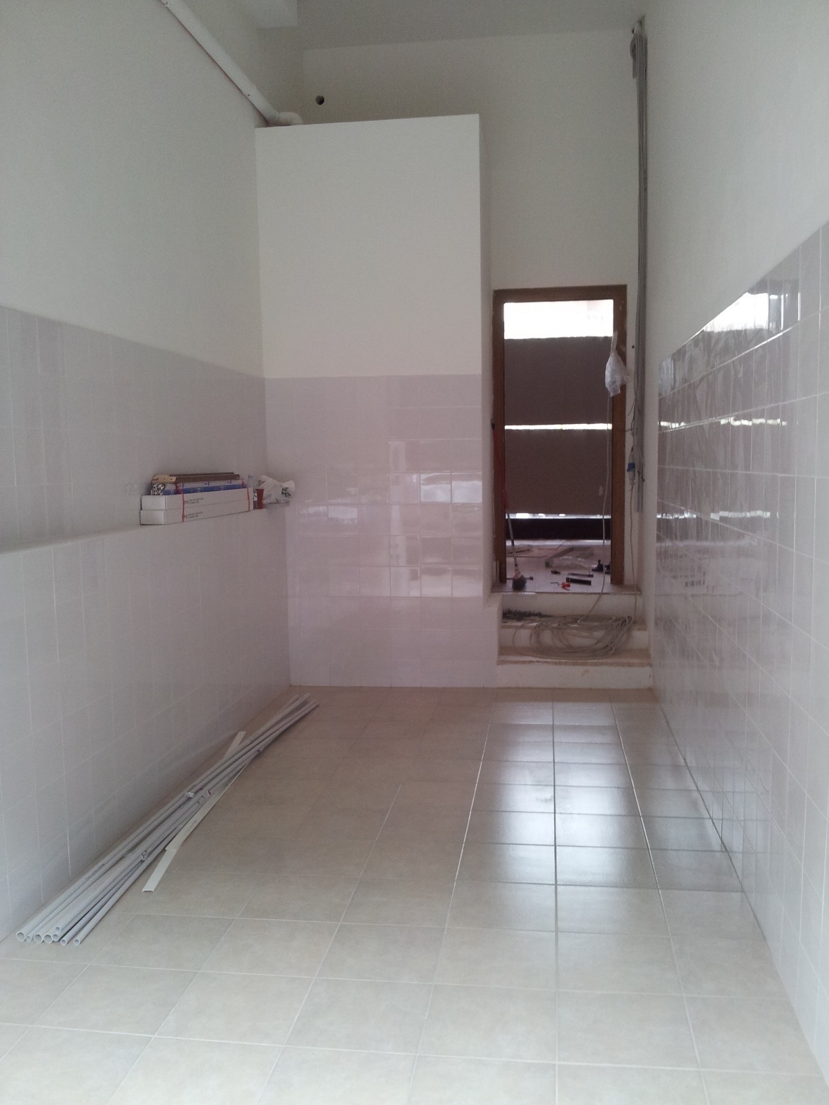 Locale commerciale ristrutturata, Siracusa tisia tica zecchino