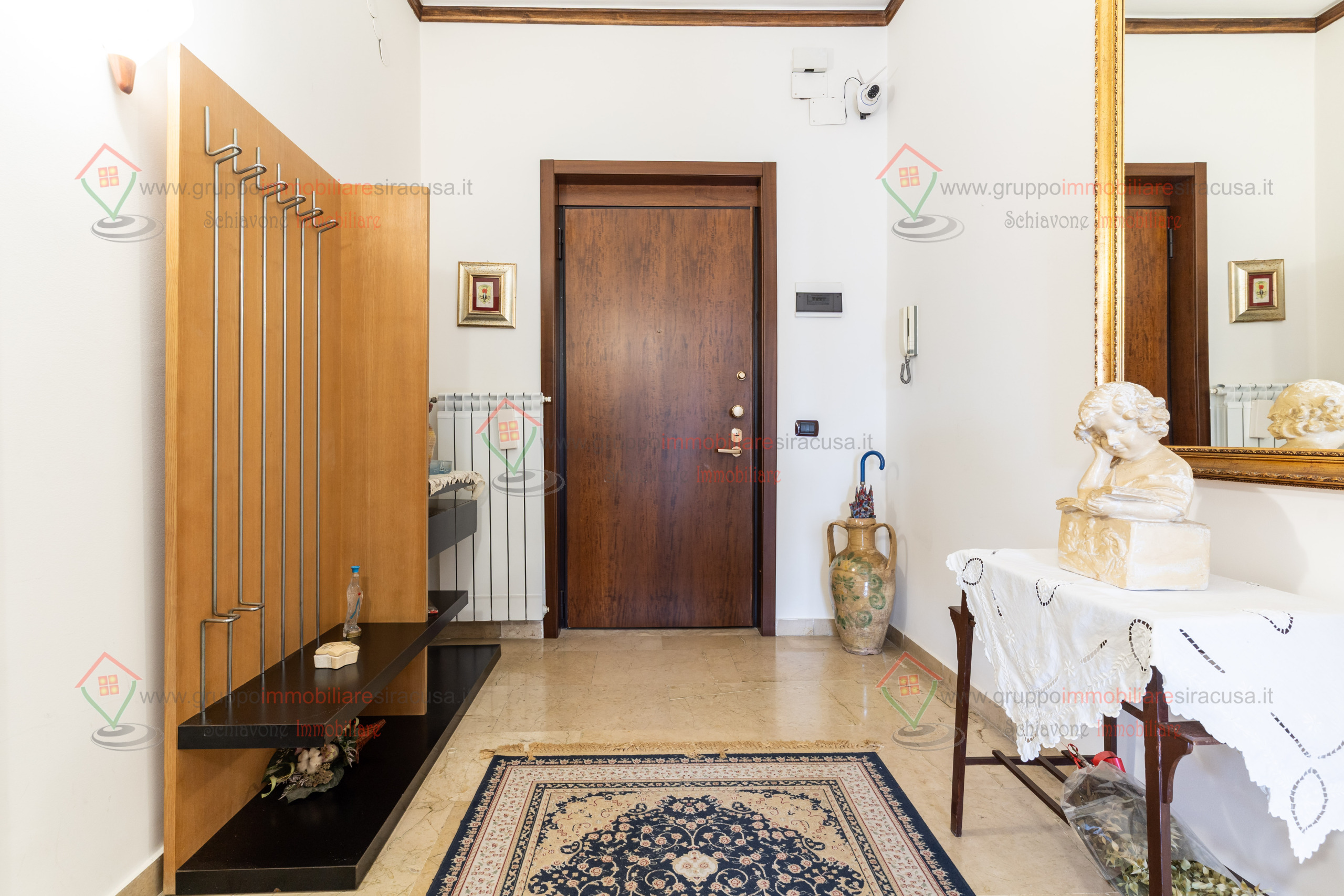 Trilocale con box, Siracusa tunisi grottasanta