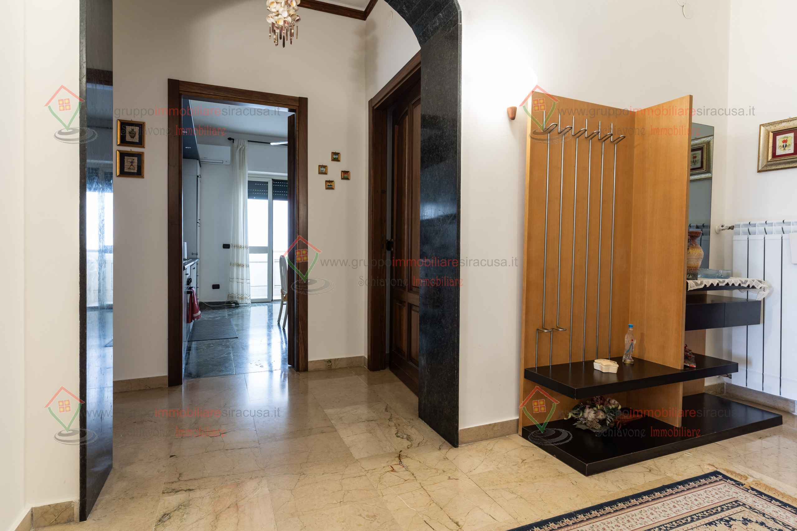 Trilocale con box, Siracusa tunisi grottasanta