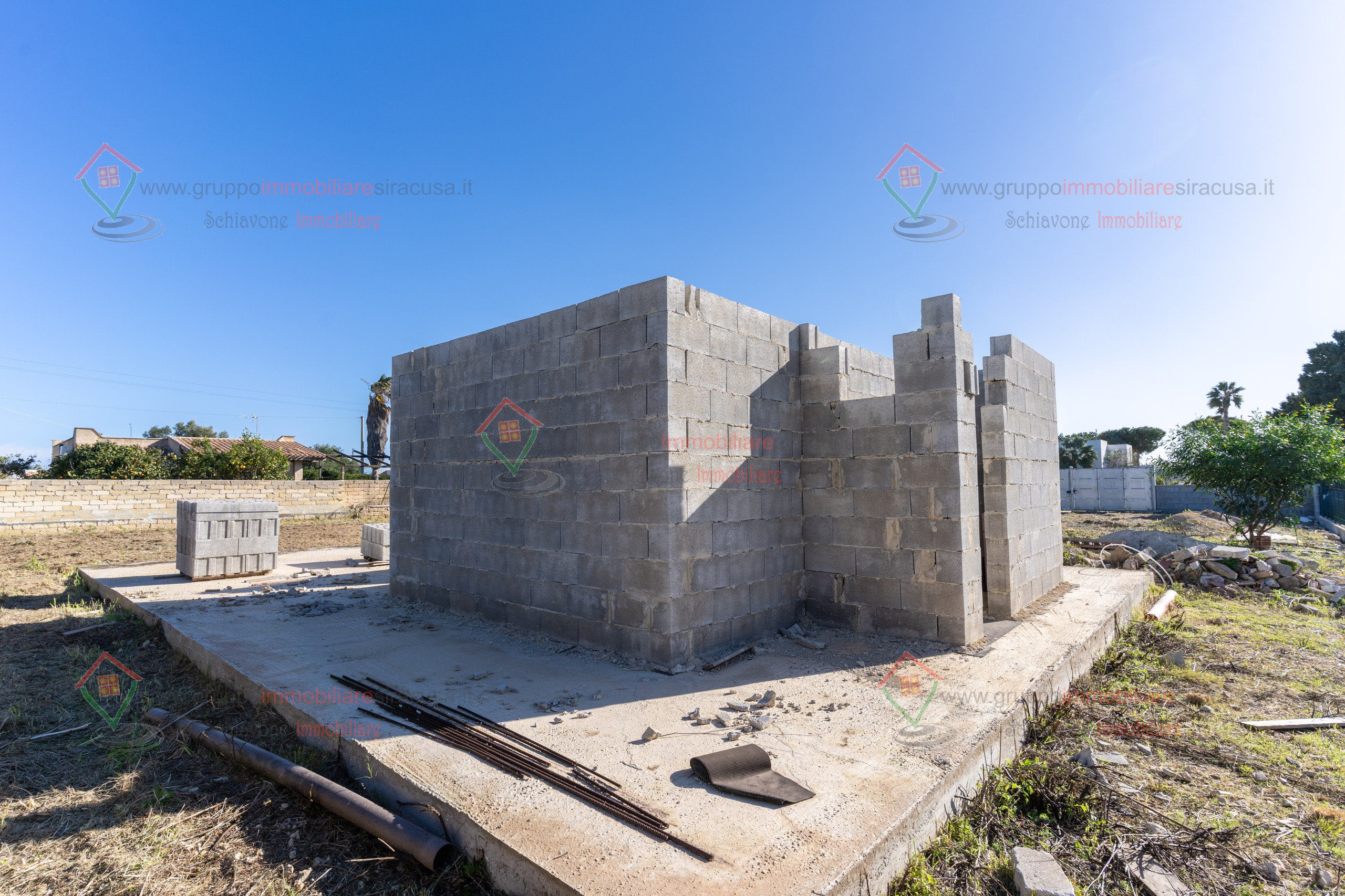 Box/Garage 15mq in vendita, Siracusa arenella-plemmirio