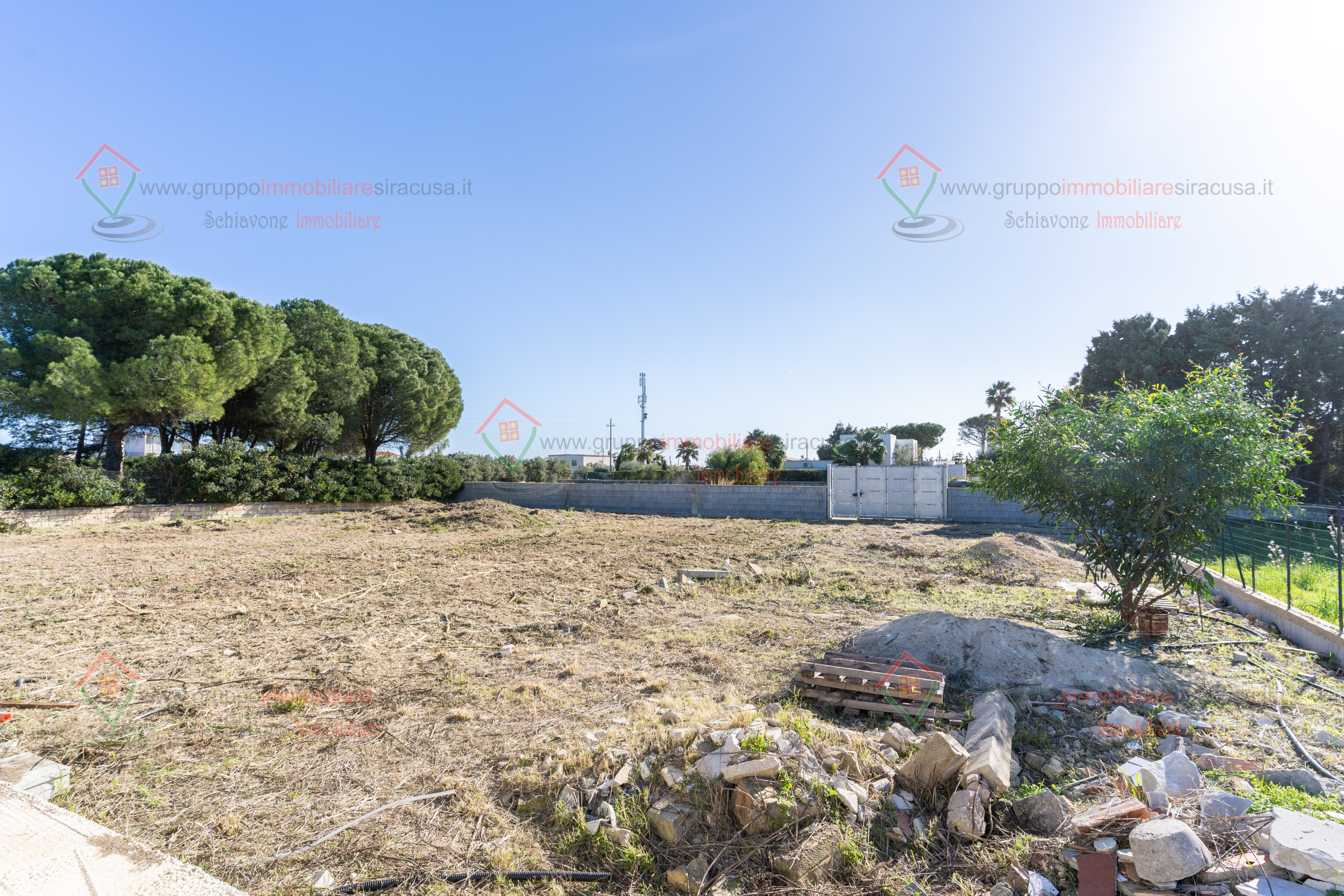 Box/Garage 15mq in vendita, Siracusa arenella-plemmirio