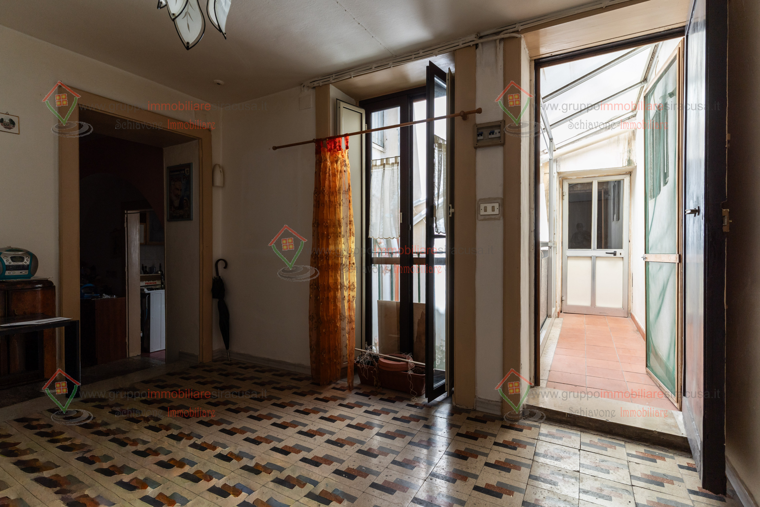 Bilocale da ristrutturare, Siracusa ortigia - umberto