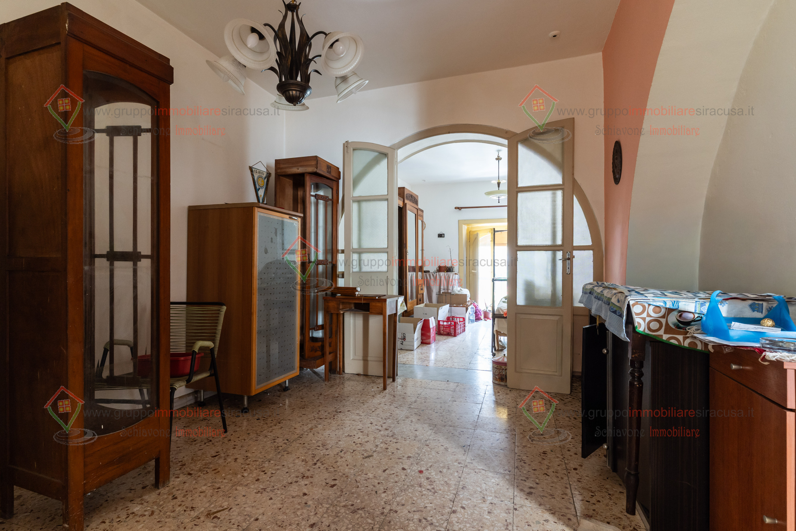 Bilocale da ristrutturare, Siracusa ortigia - umberto
