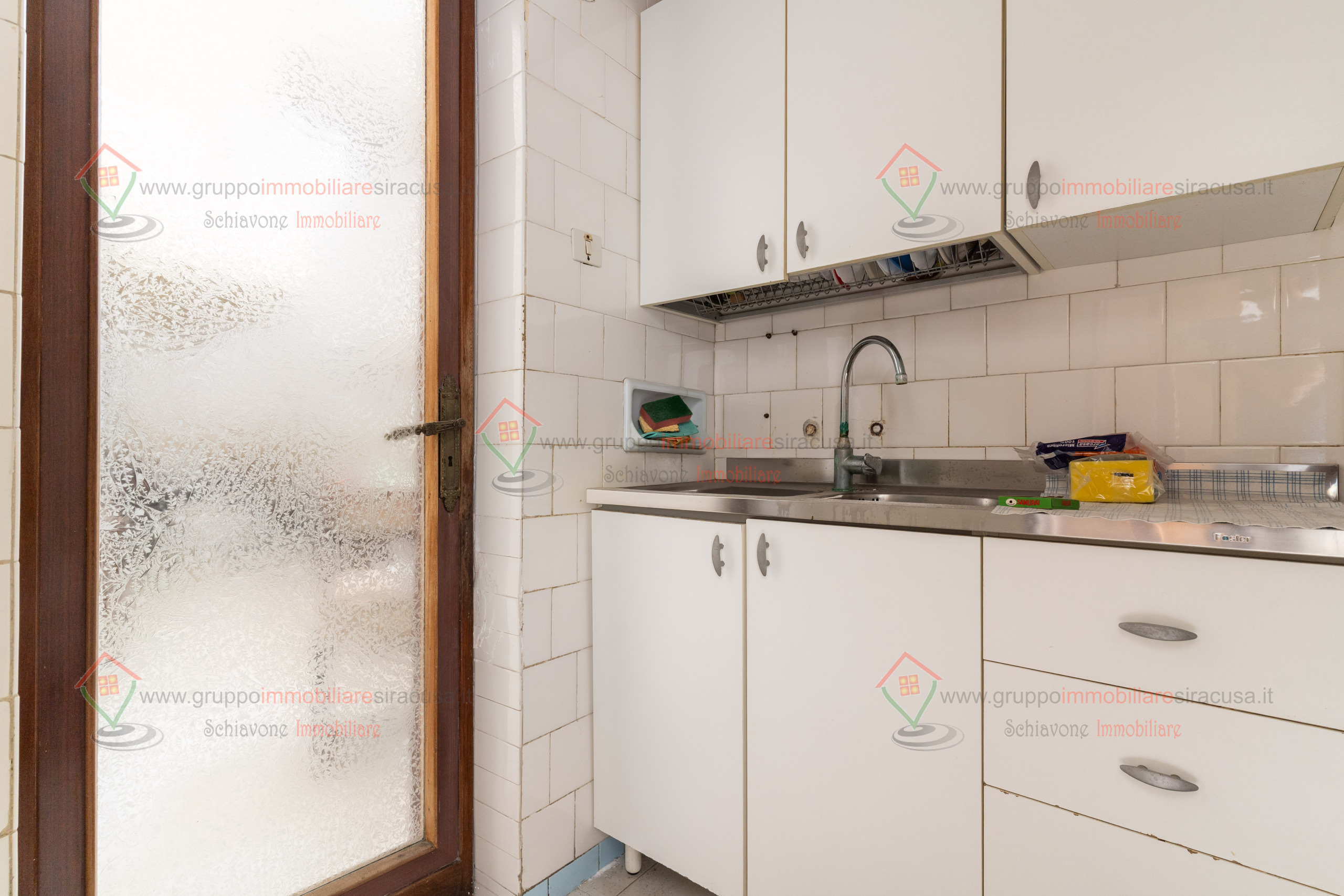 Casa indipendente con terrazzo, Siracusa borgata riviera stazione