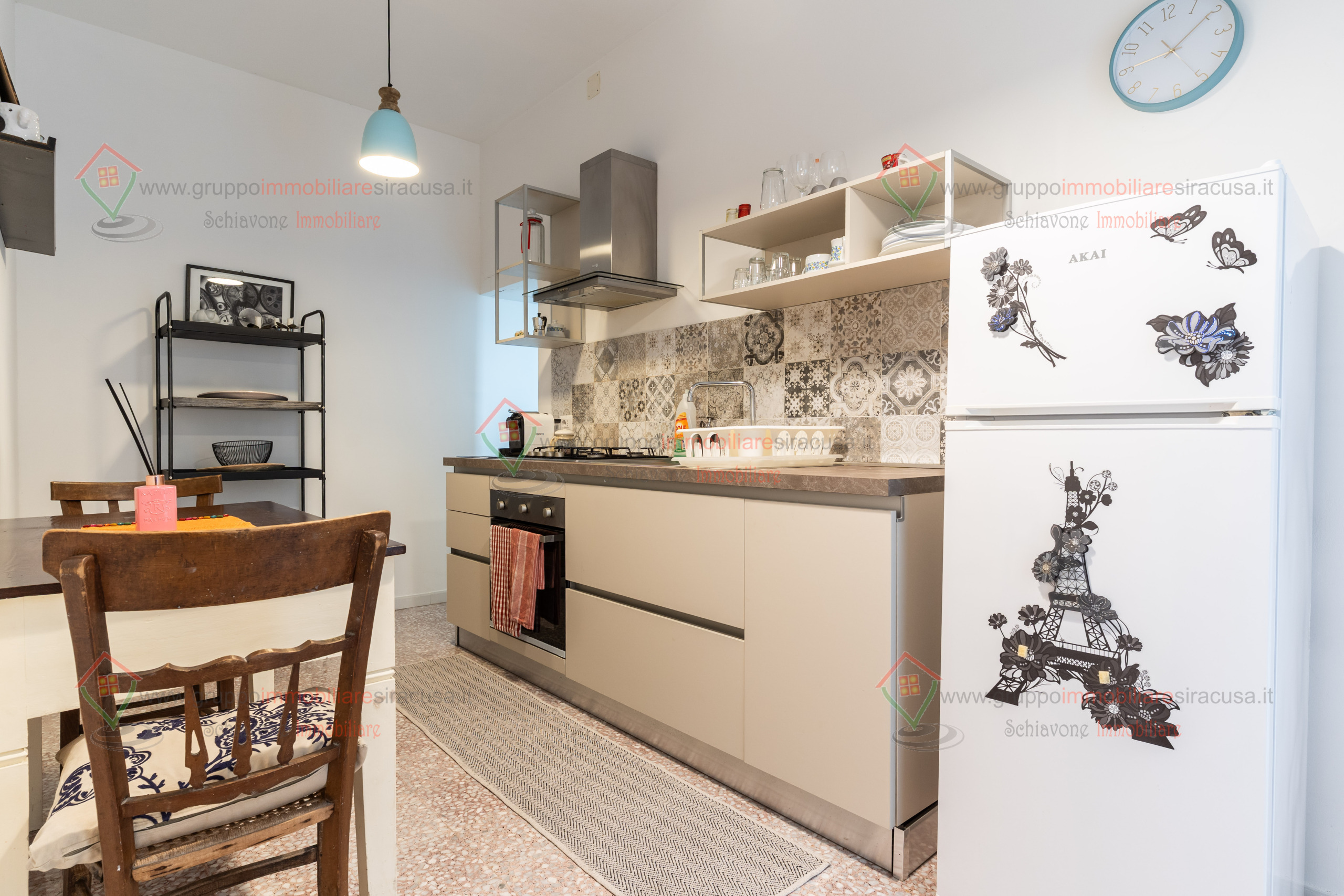 Monolocale con terrazzo, Siracusa adda gelone timoleonte
