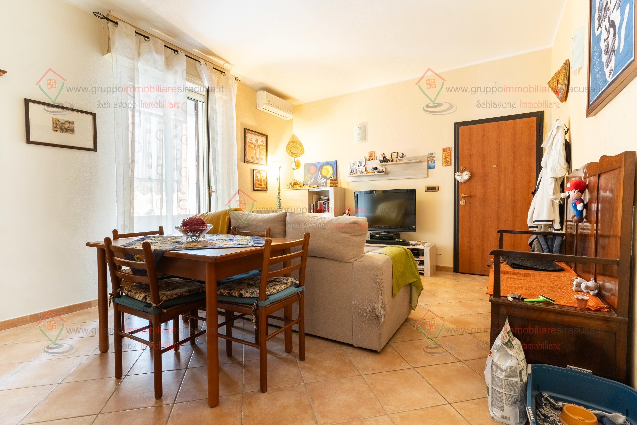 Bilocale ristrutturato, Siracusa tisia tica zecchino