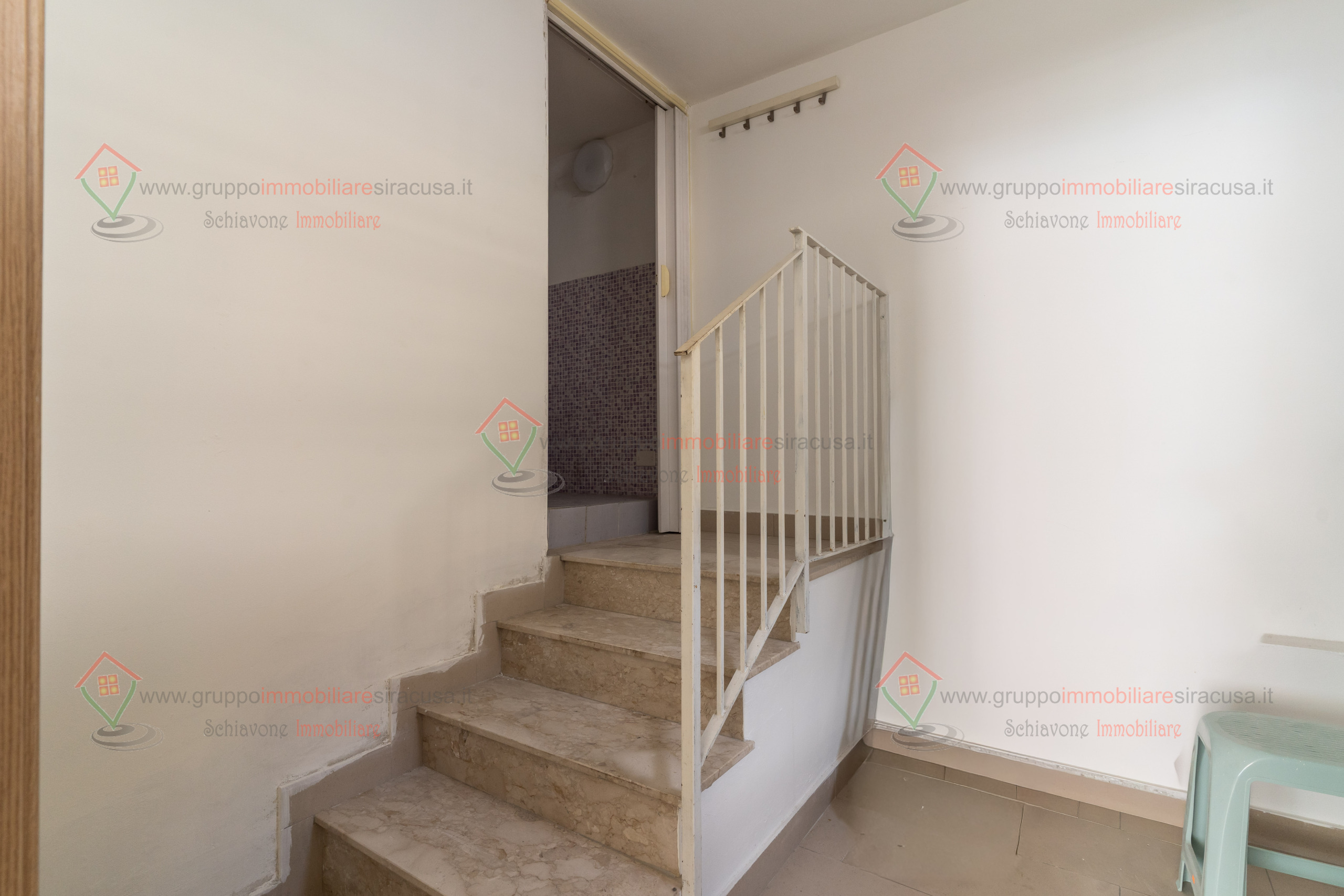 Locale commerciale ristrutturata, Siracusa adda gelone timoleonte