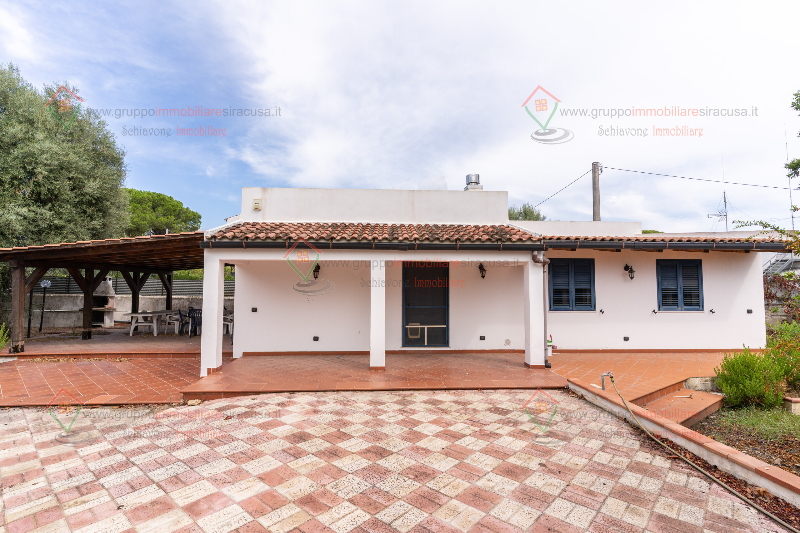 Casa indipendente con giardino, Siracusa tivoli