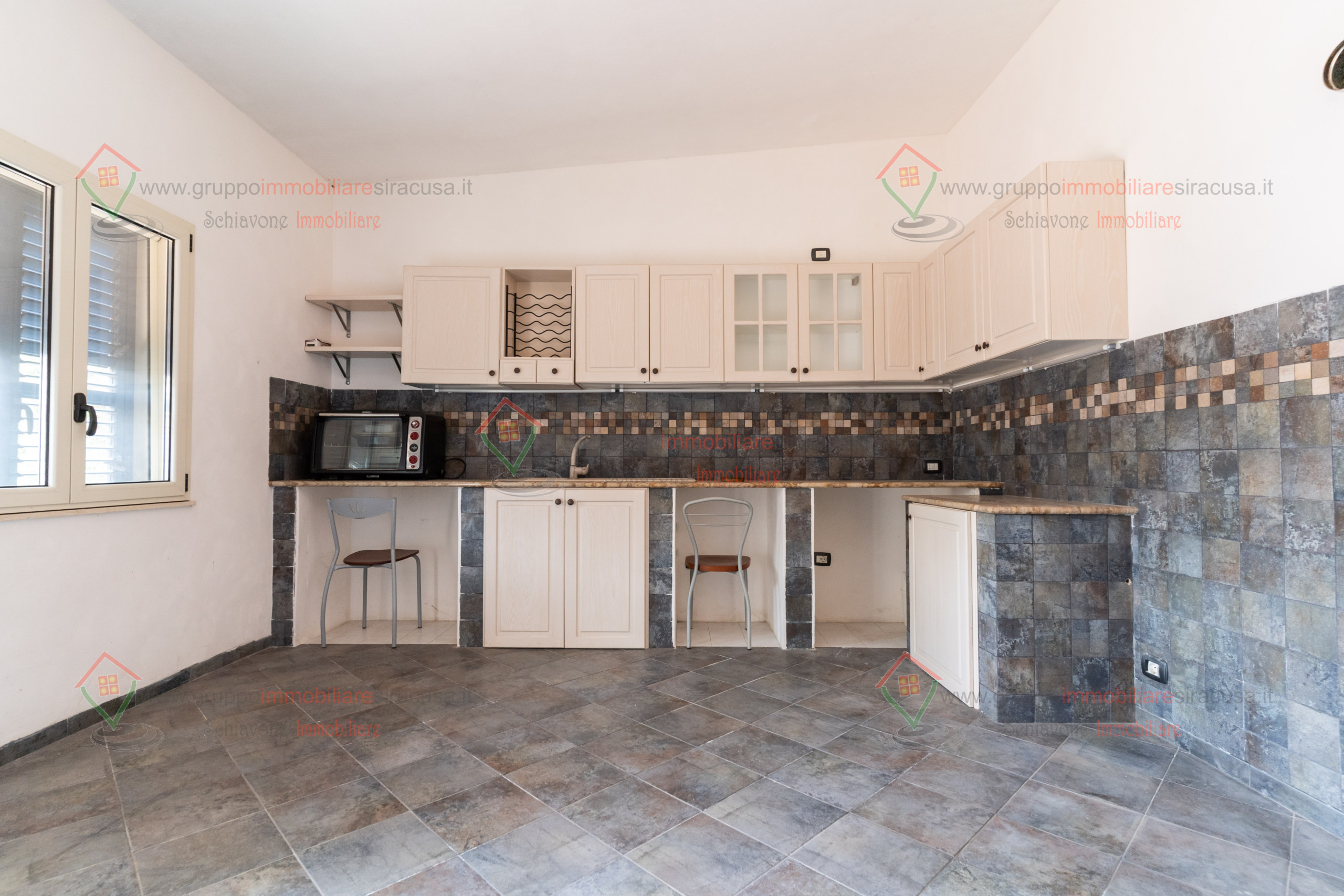 Casa indipendente con giardino, Siracusa tivoli