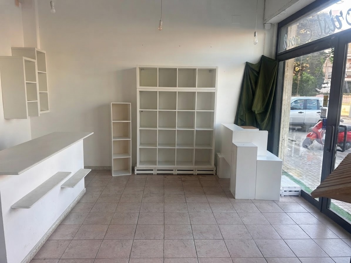 Locale commerciale in affitto, Siracusa teracati grotticelle