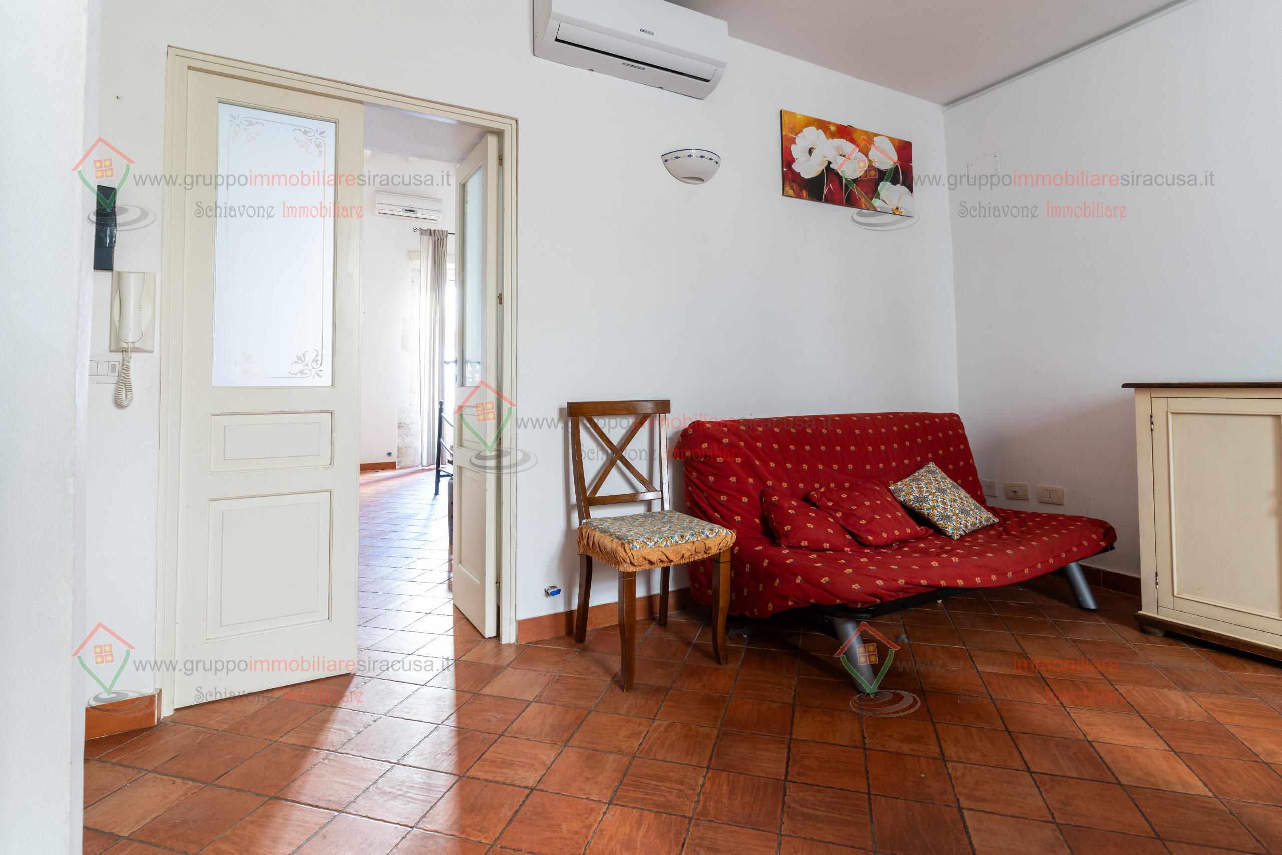 Trilocale con terrazzo, Siracusa ortigia - umberto