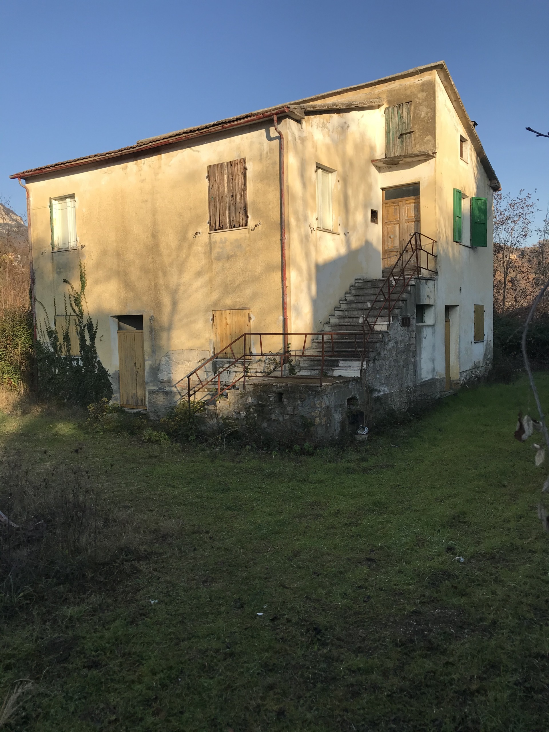 Casa indipendente da ristrutturare, Ascoli Piceno vena grande