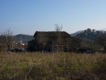 Casa indipendente da ristrutturare in case sparse, Venarotta
