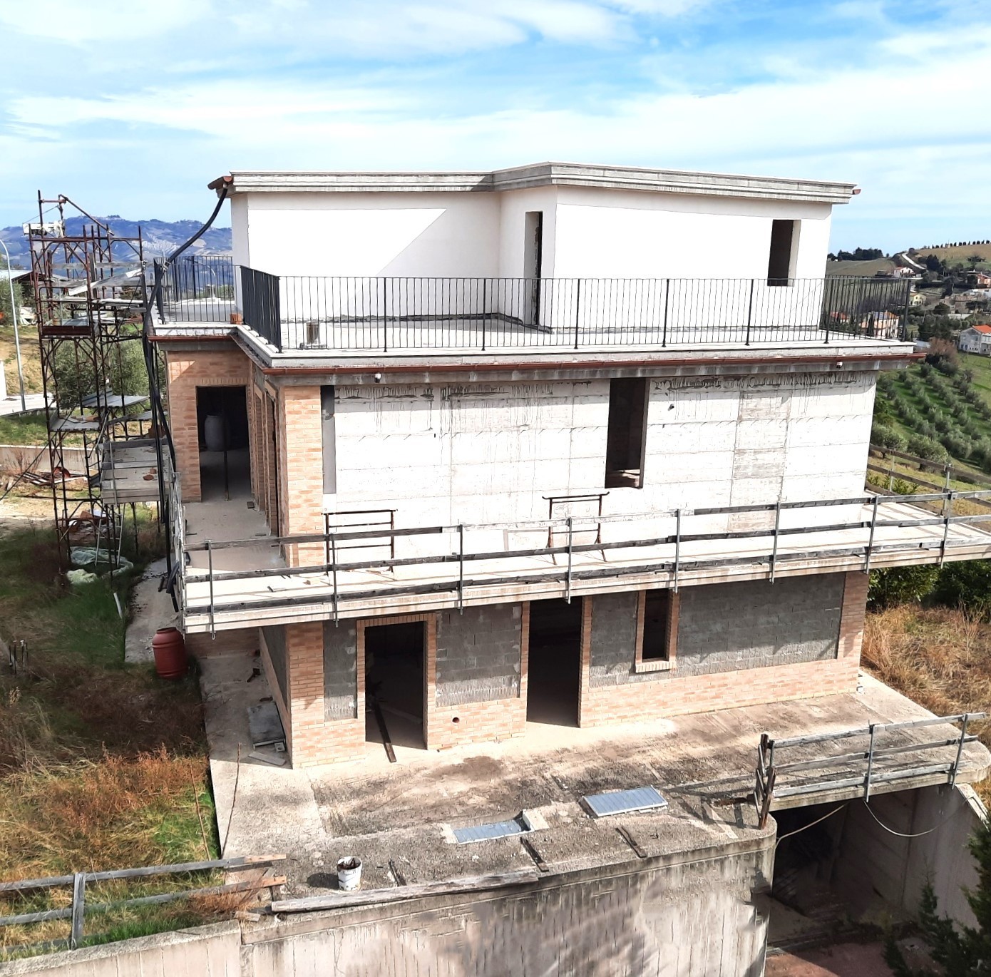 Casa indipendente con giardino a Offida