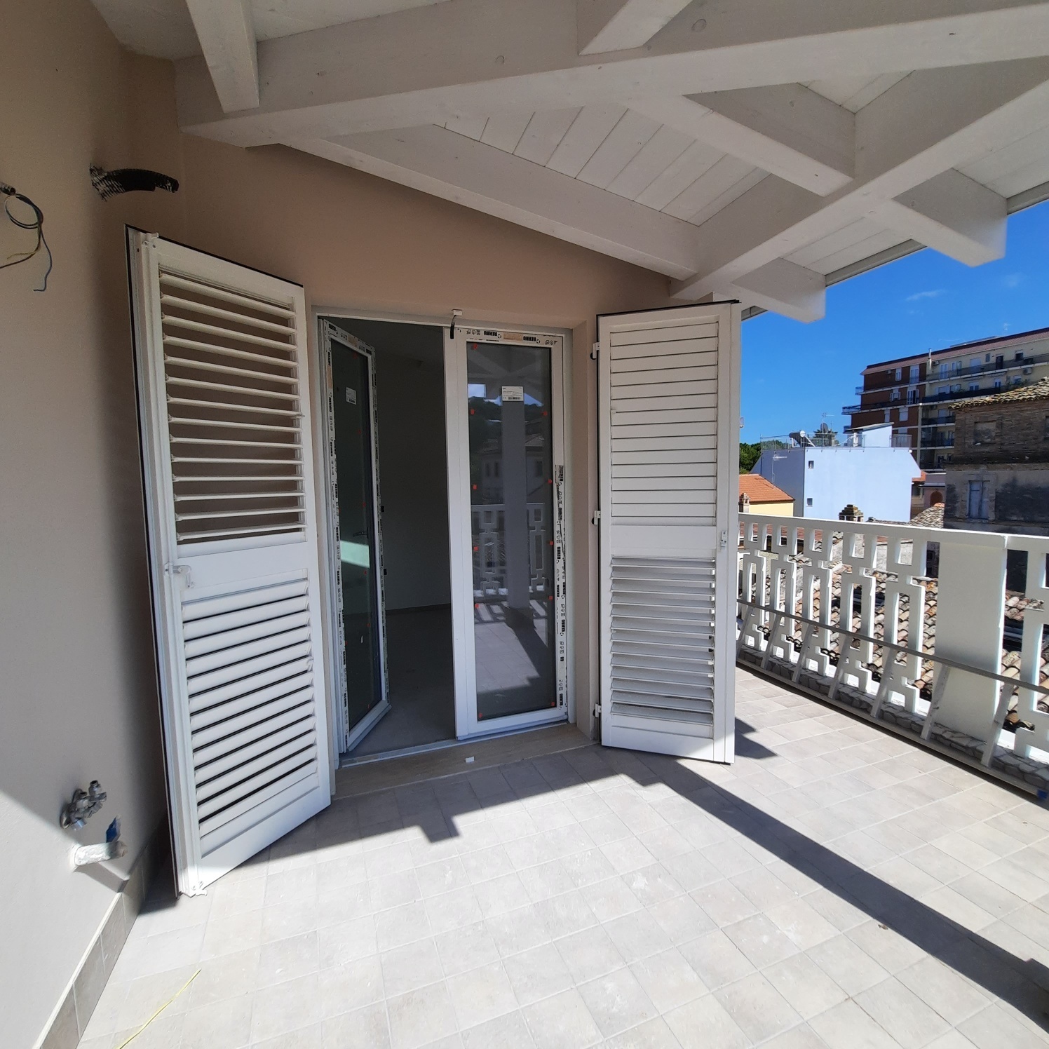 Trilocale con terrazzo a Grottammare