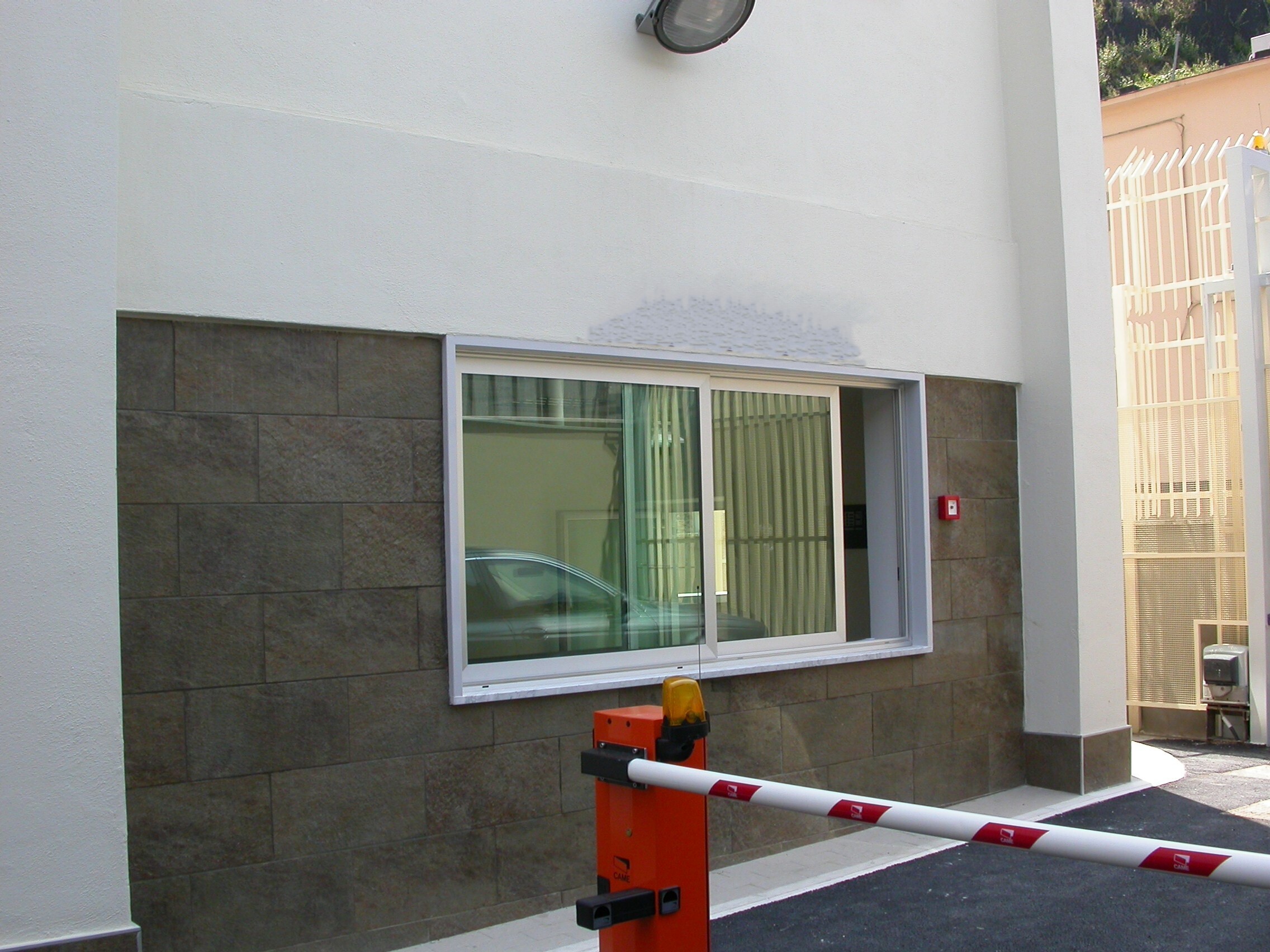 Stabile/Palazzo con terrazzo a Napoli