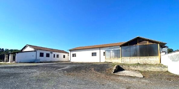 Locale commerciale in affitto a Fiano Romano