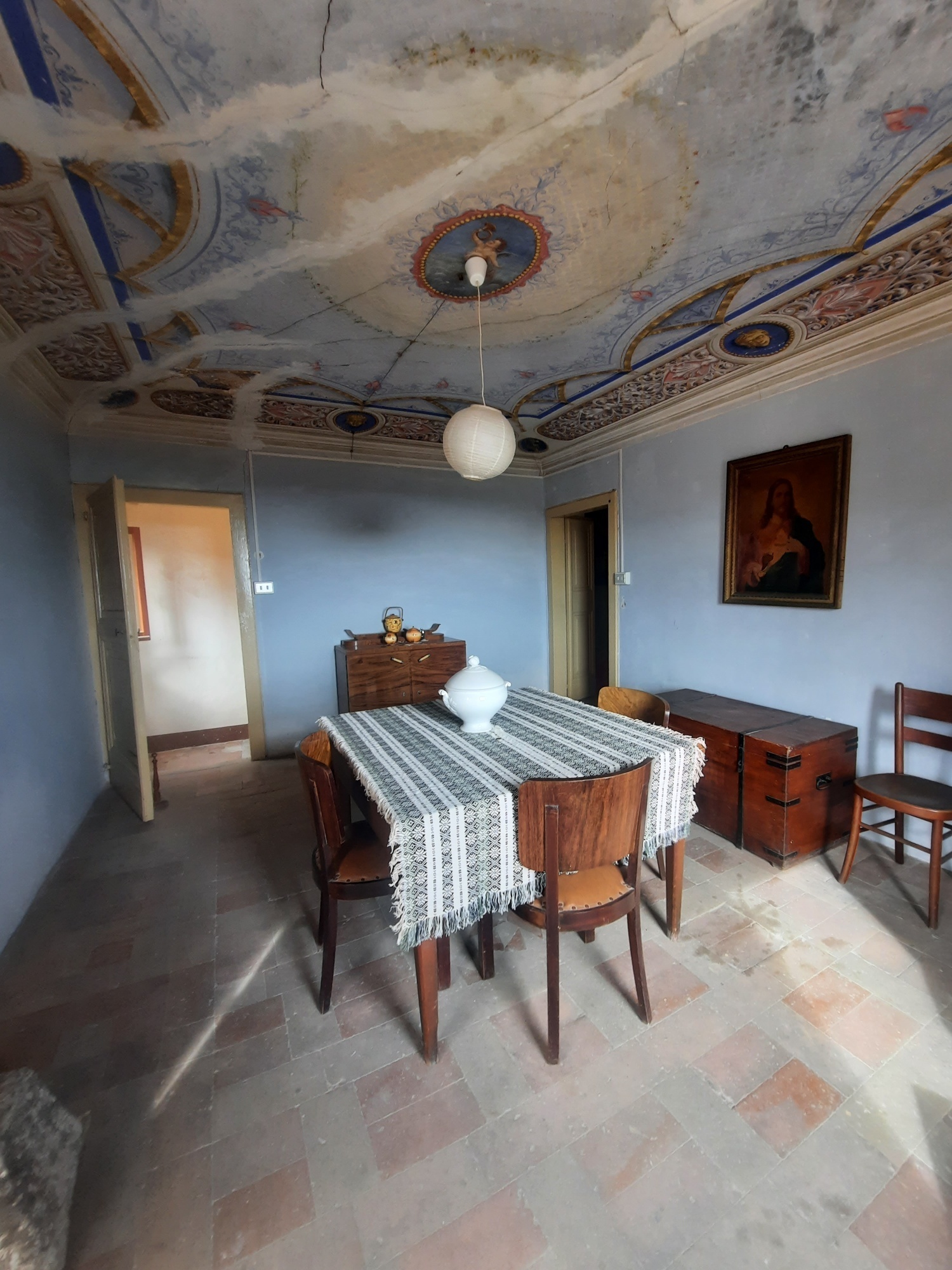 Casa indipendente da ristrutturare a Ripatransone