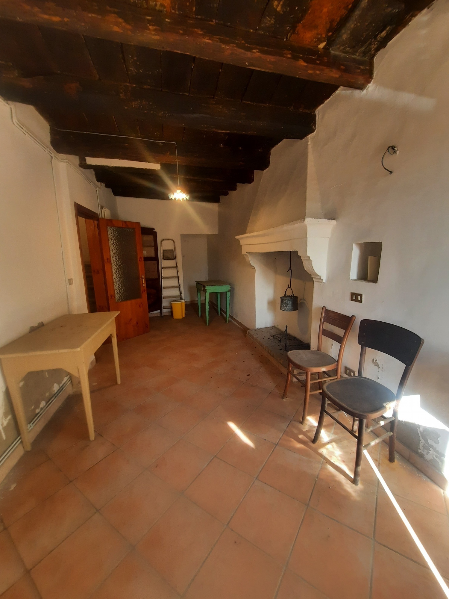Casa indipendente da ristrutturare a Ripatransone