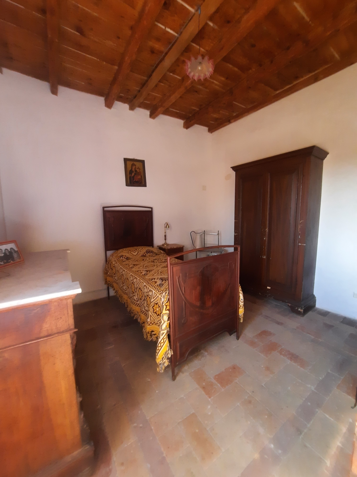 Casa indipendente da ristrutturare a Ripatransone