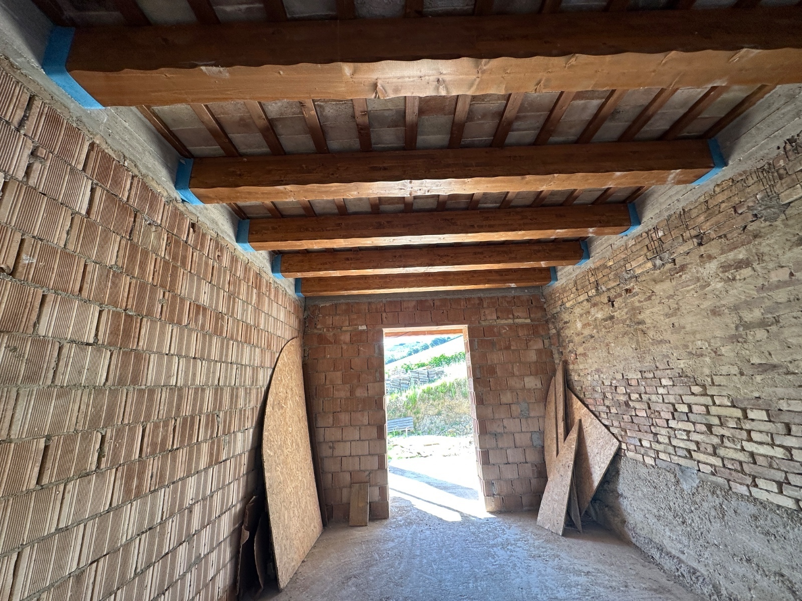 Casa indipendente con terrazzo a Ripatransone