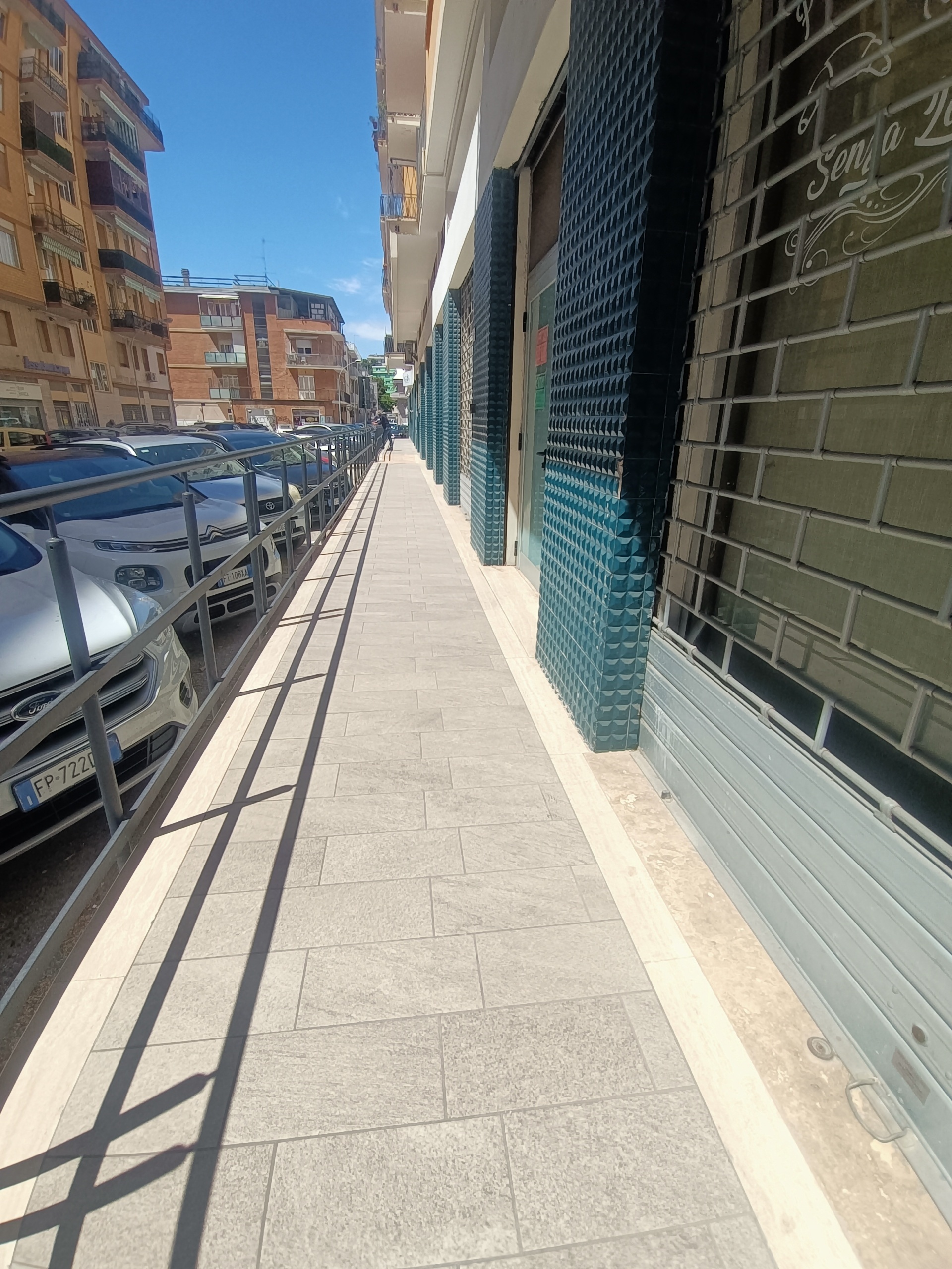 Locale commerciale da ristrutturare a San Benedetto del Tronto