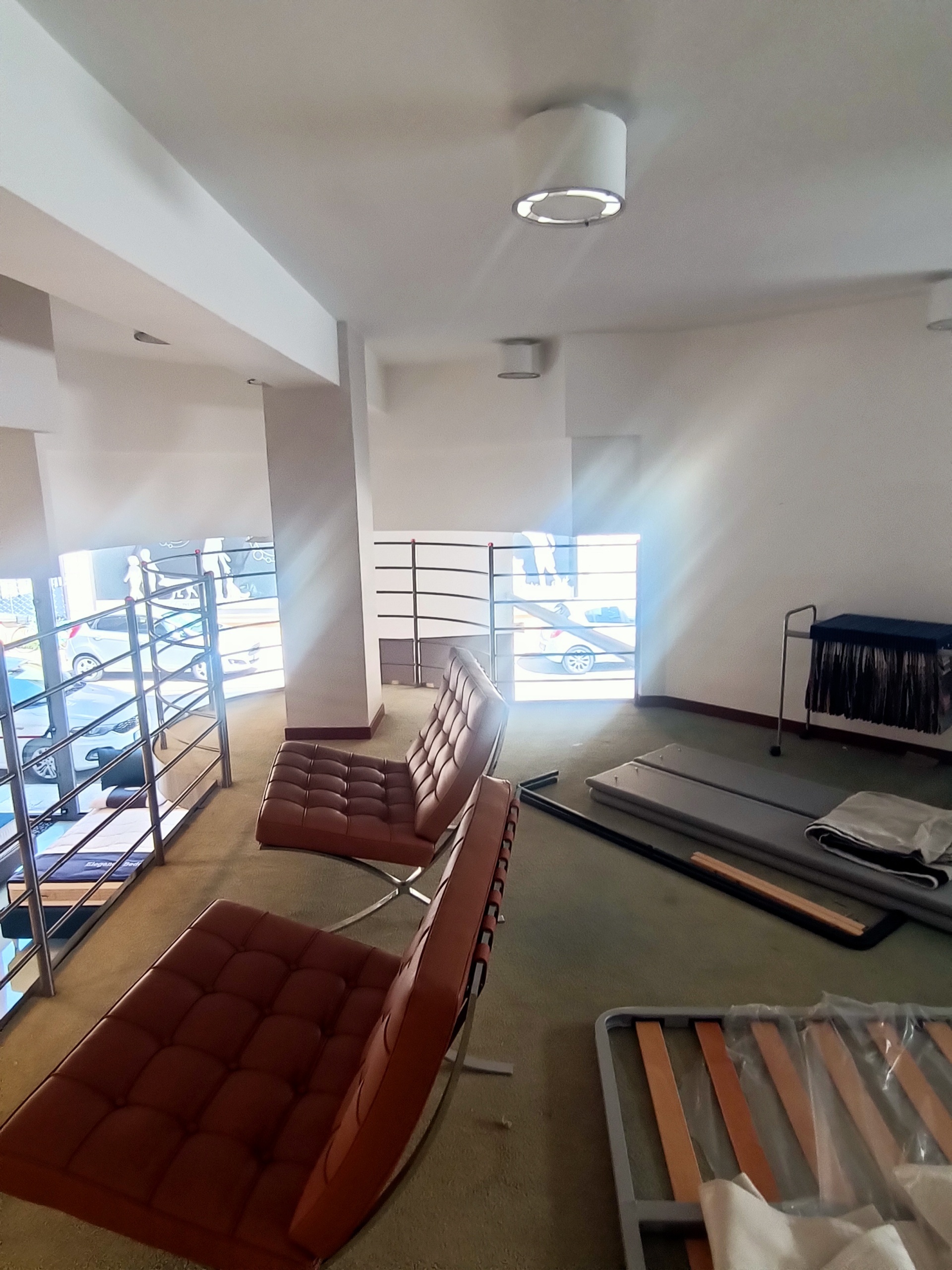 Locale commerciale in affitto a San Benedetto del Tronto